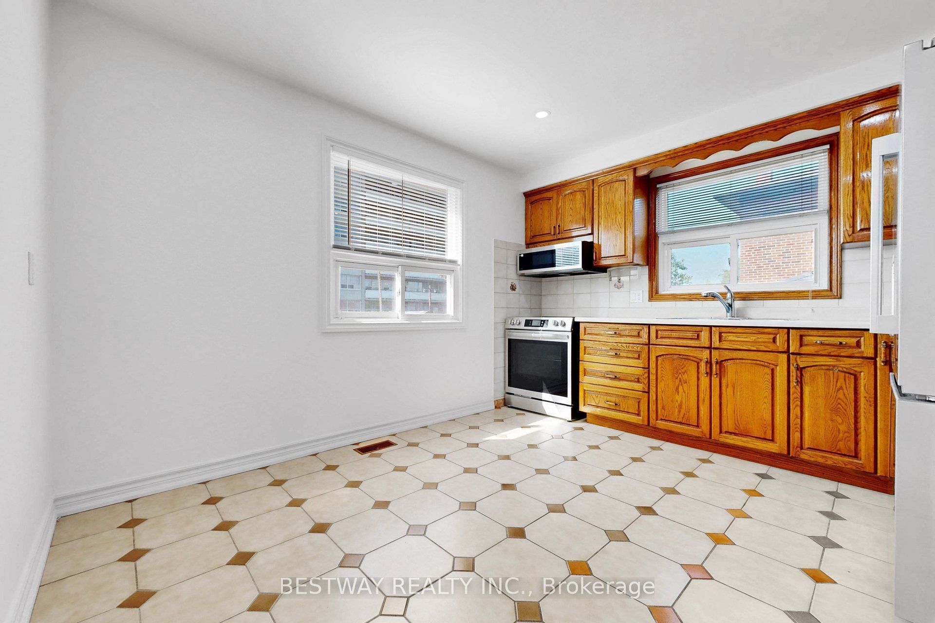 37 Victory Drive Property Photo 15