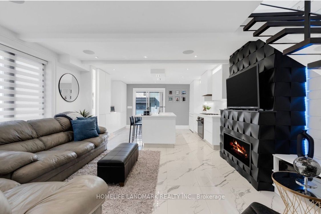 58 Carrick Avenue Upper Property Photo 1