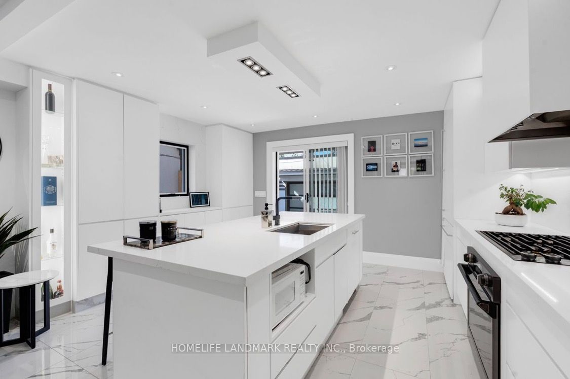 58 Carrick Avenue Upper Property Photo 12