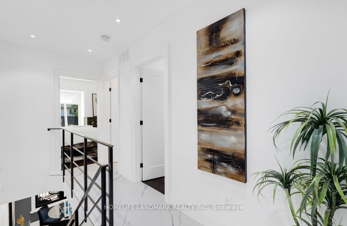 58 Carrick Avenue Upper Property Photo 15