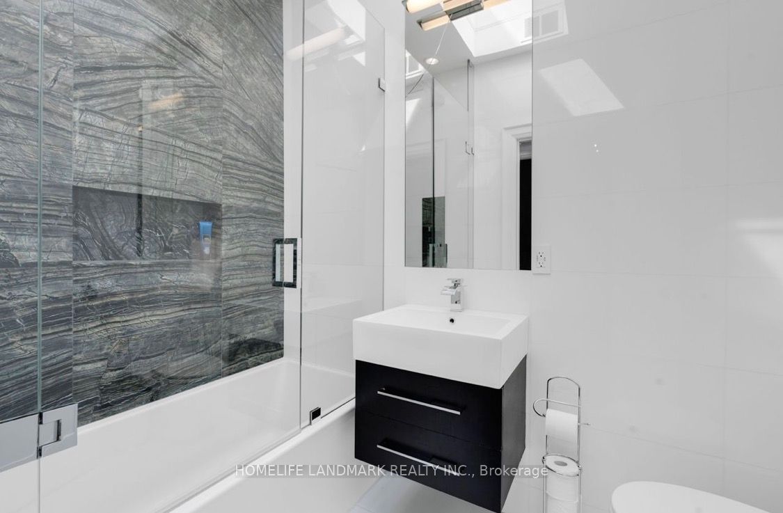 58 Carrick Avenue Upper Property Photo 18