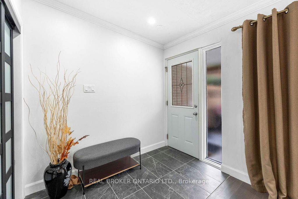 1412 Seaview Drive Property Photo 5