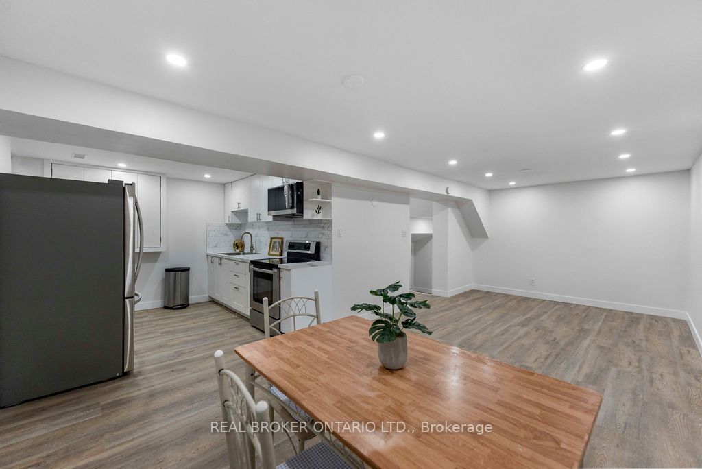 1412 Seaview Drive Property Photo 21