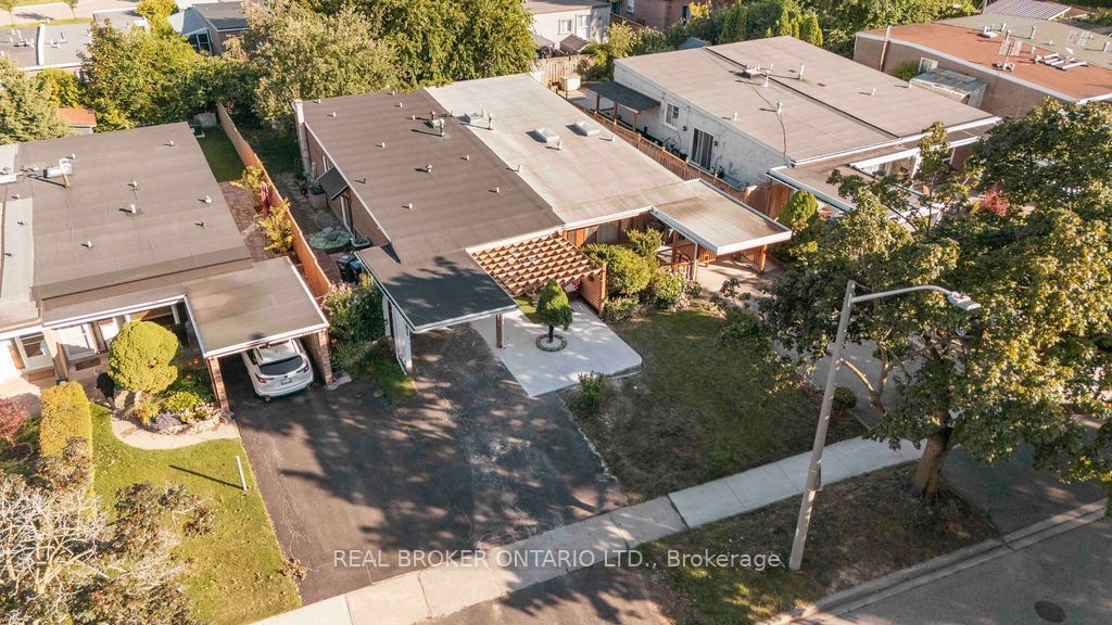 1412 Seaview Drive Property Photo 28