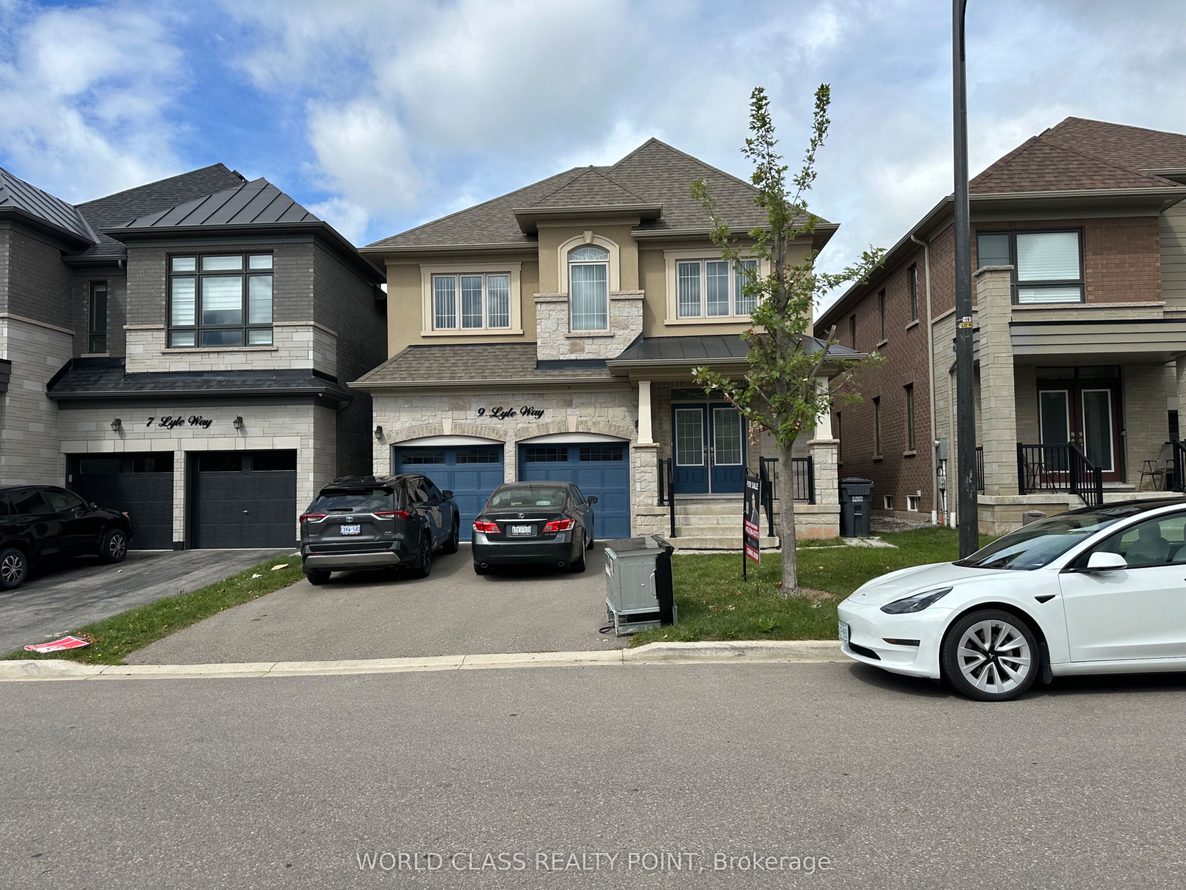 9 Lyle Way Property Photo 1