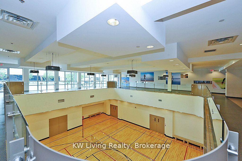 90 Absolute Avenue 1604 Property Photo 9