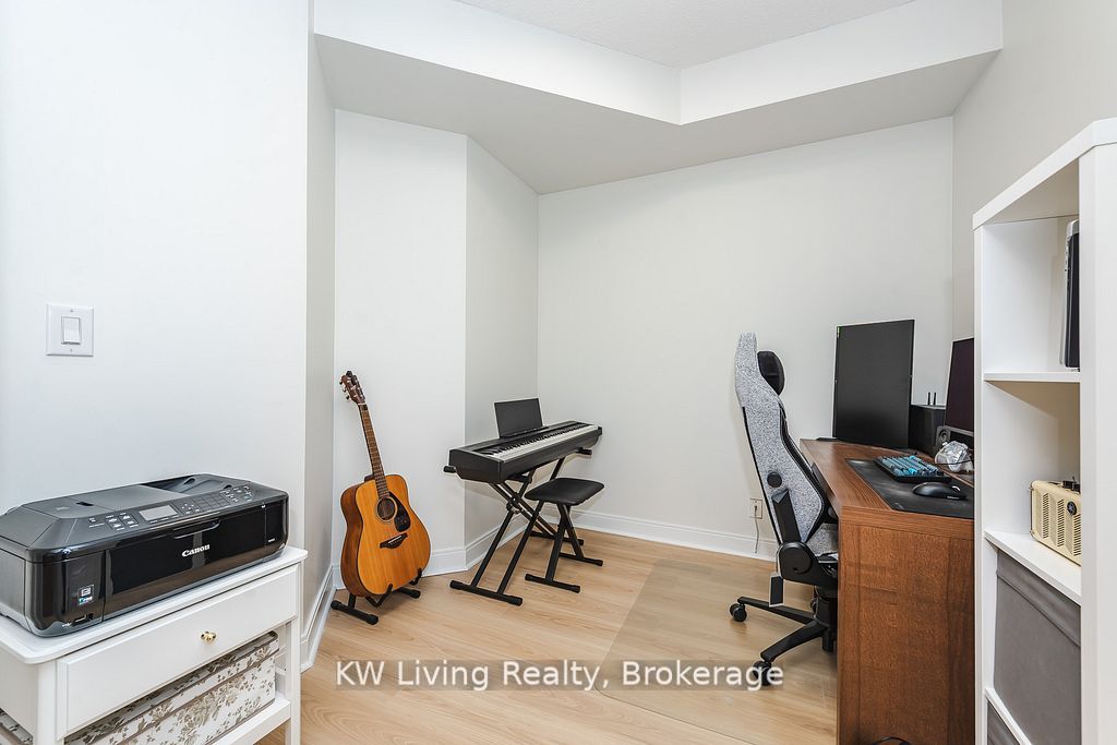 90 Absolute Avenue 1604 Property Photo 22