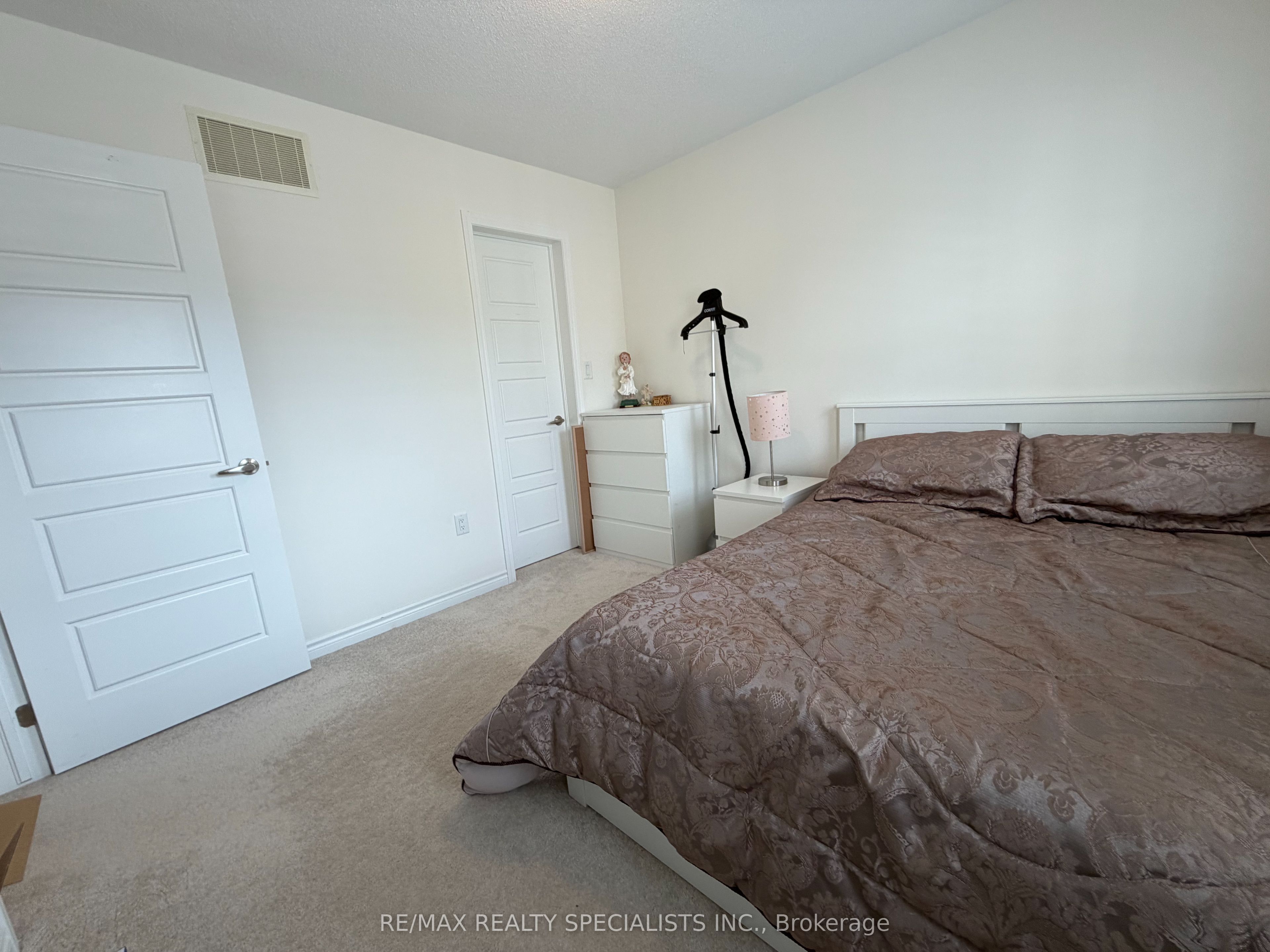 298 Beasley Terrace Property Photo 16