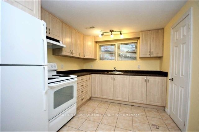 232 Aldercrest Road Property Photo 9