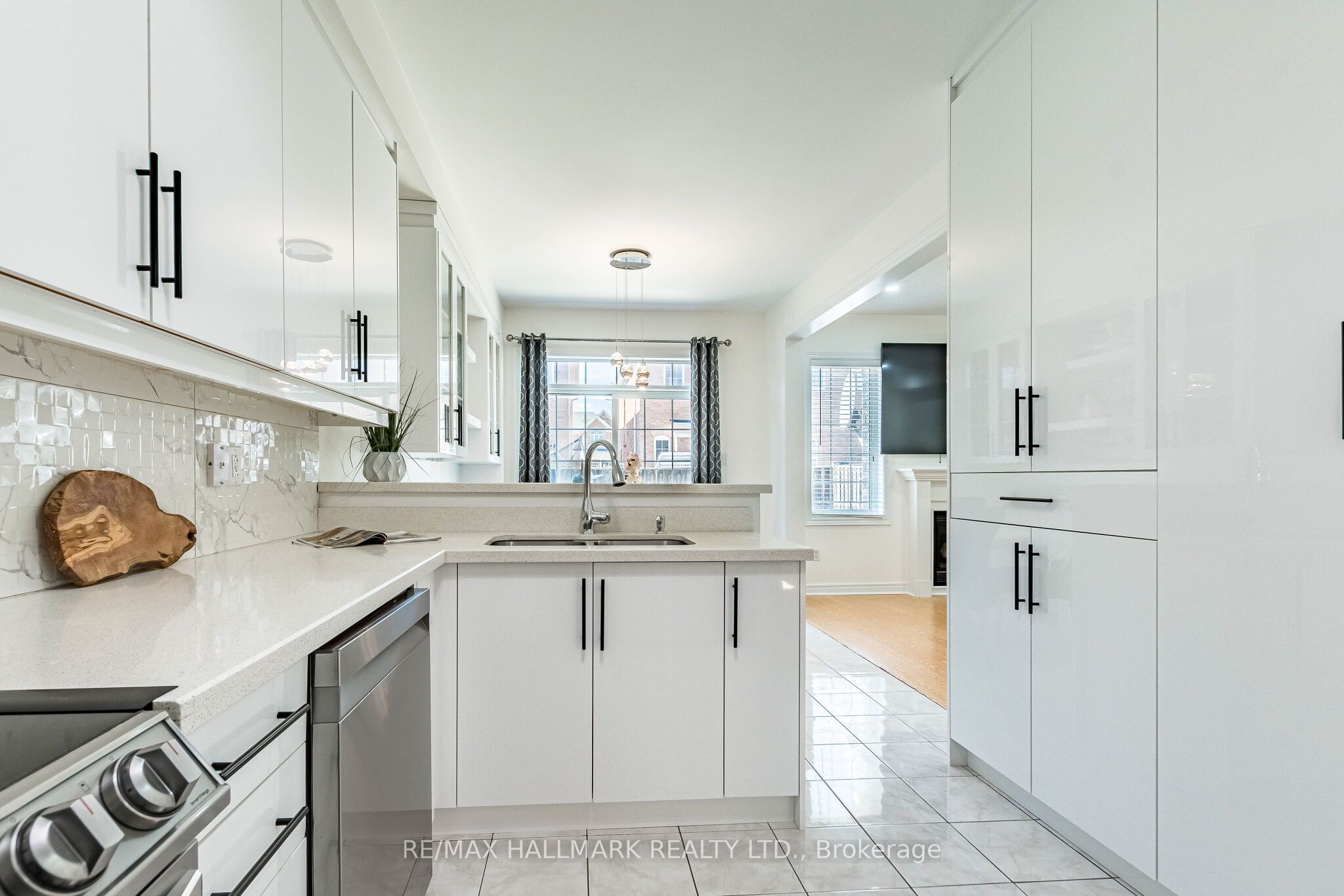 4 Callalily Road Property Photo 17