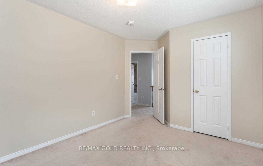 20 Owens Road Property Photo 17