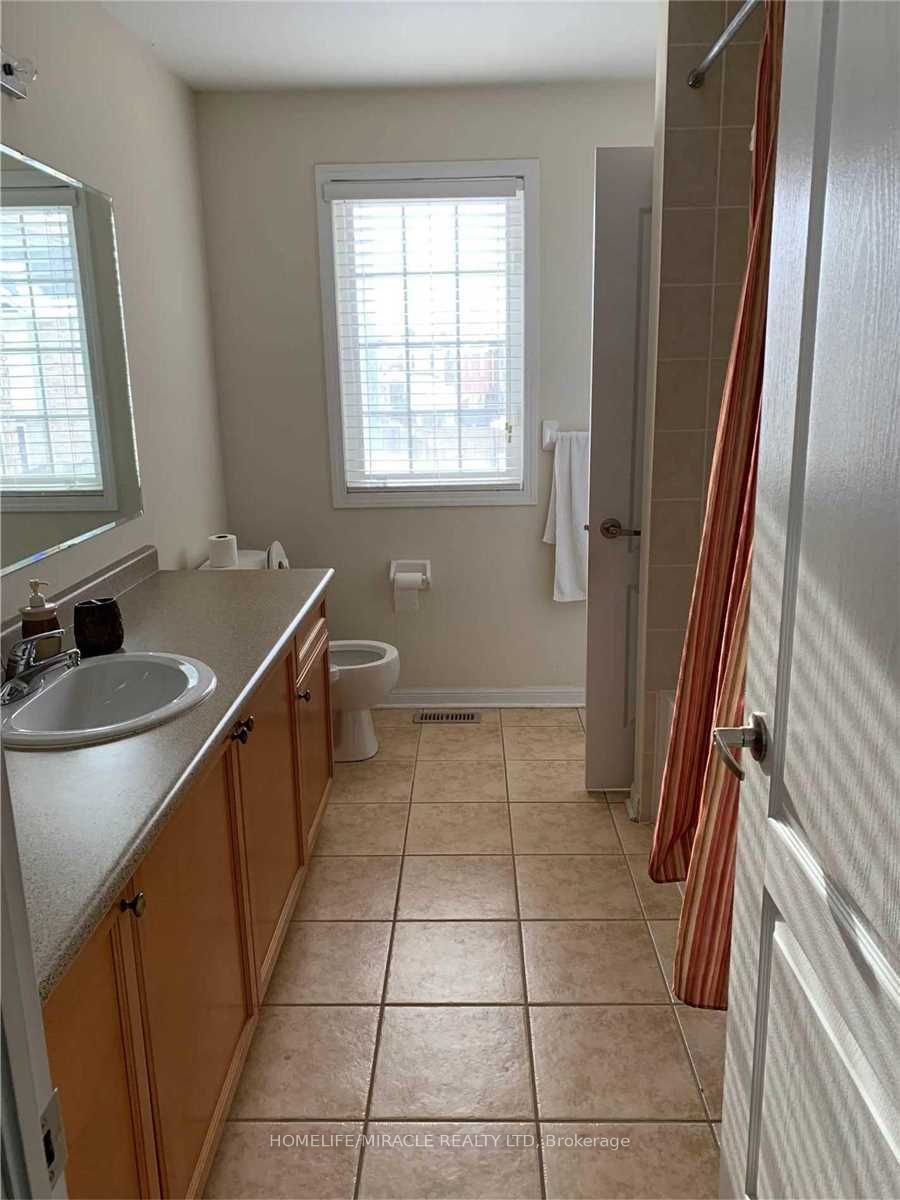 1509 Marshall Crescent Property Photo 11