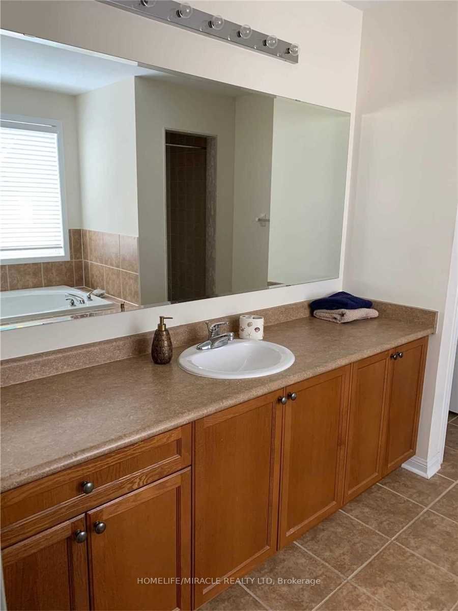 1509 Marshall Crescent Property Photo 13