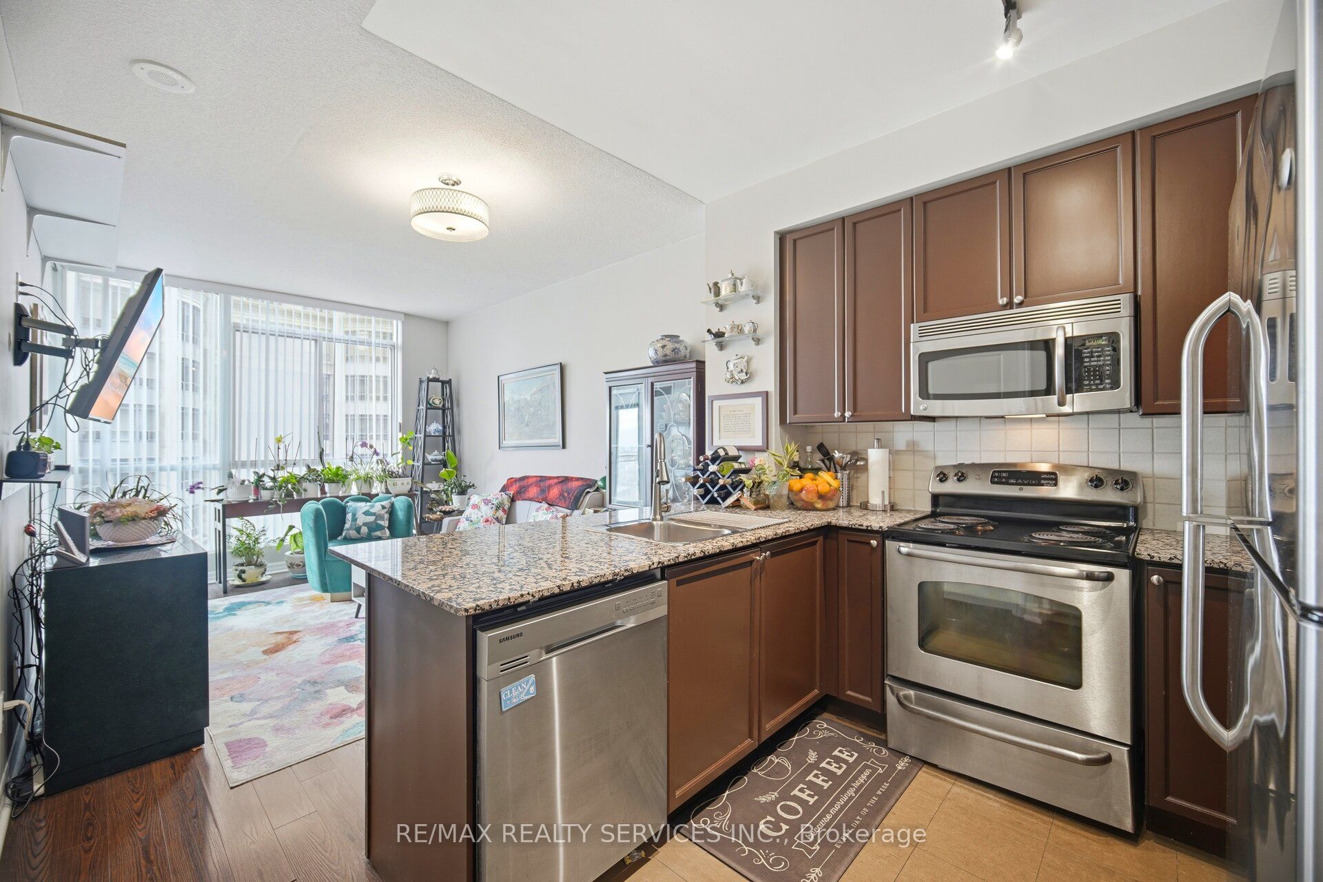 225 Webb Drive 810 Property Photo 12
