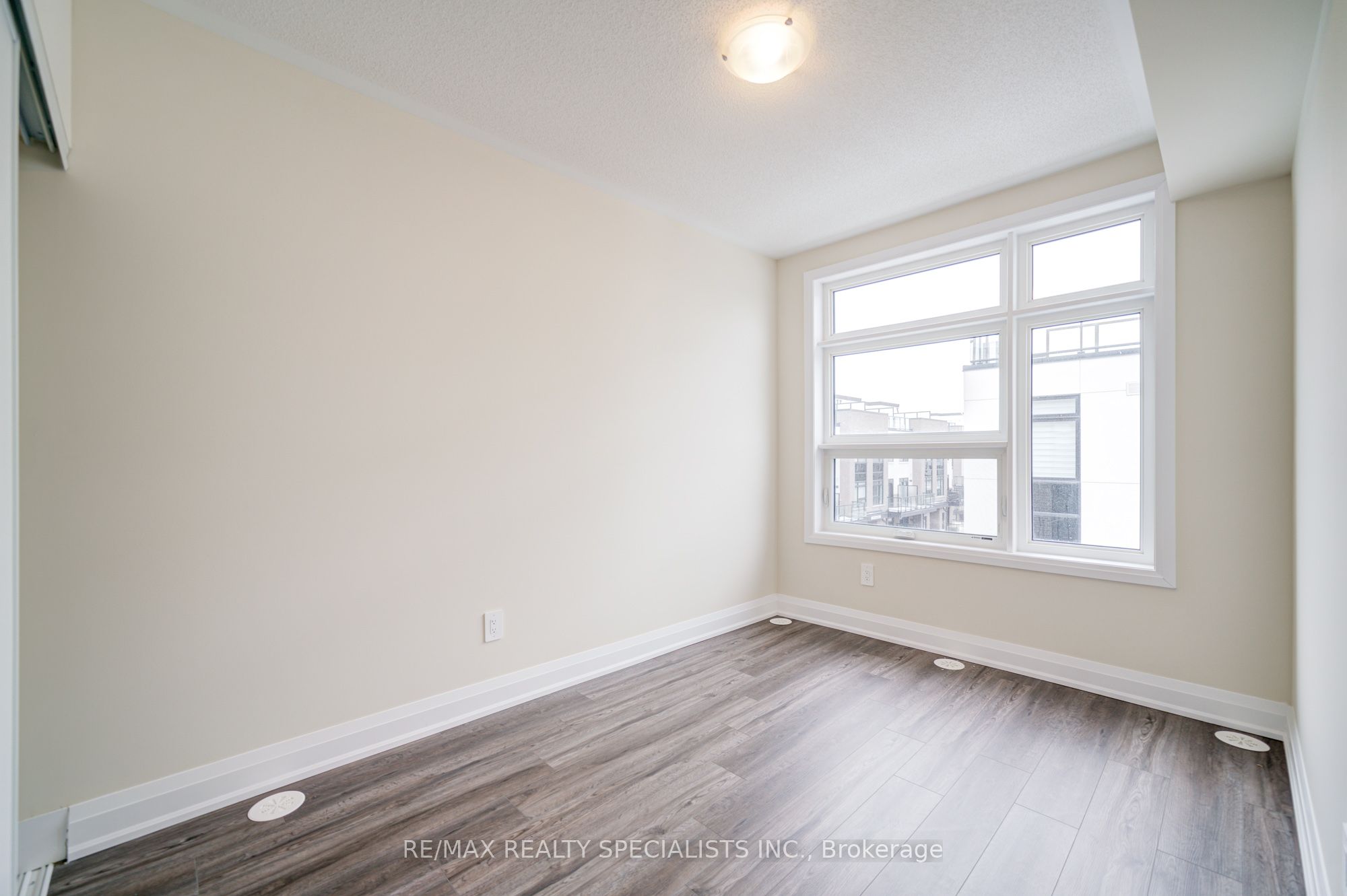 1573 Rose Way 108 Property Photo 22