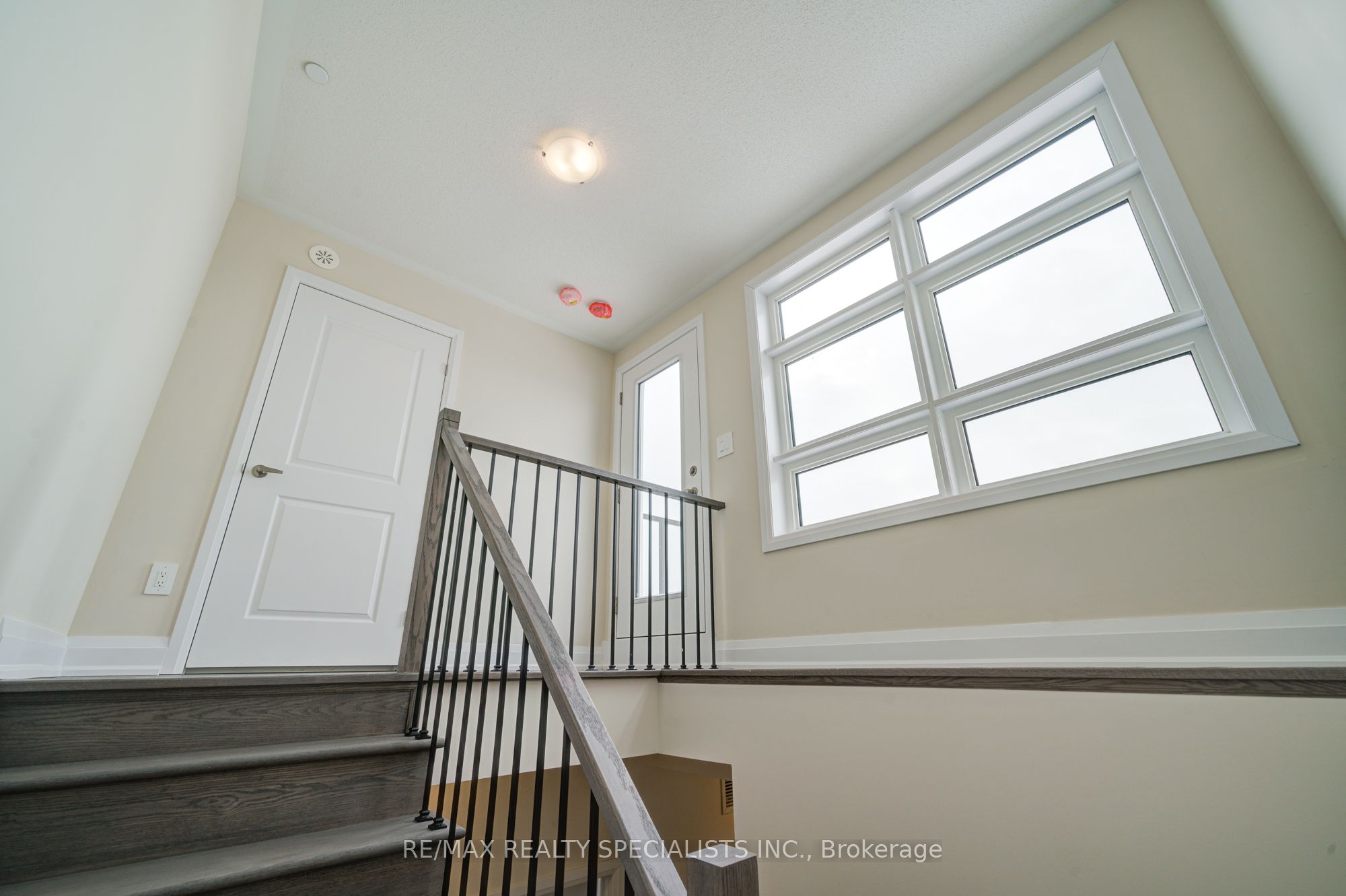 1573 Rose Way 108 Property Photo 36
