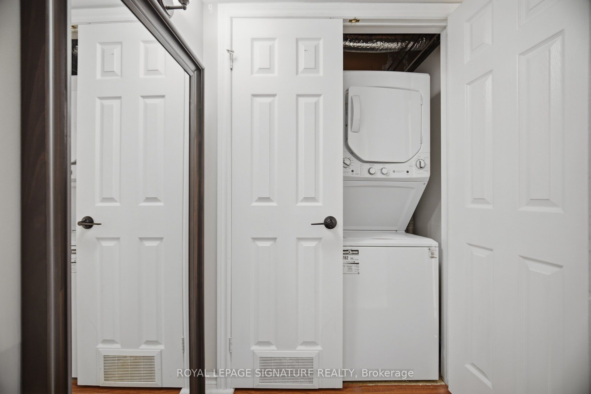 2020 Cleaver Avenue 207 Property Photo 19