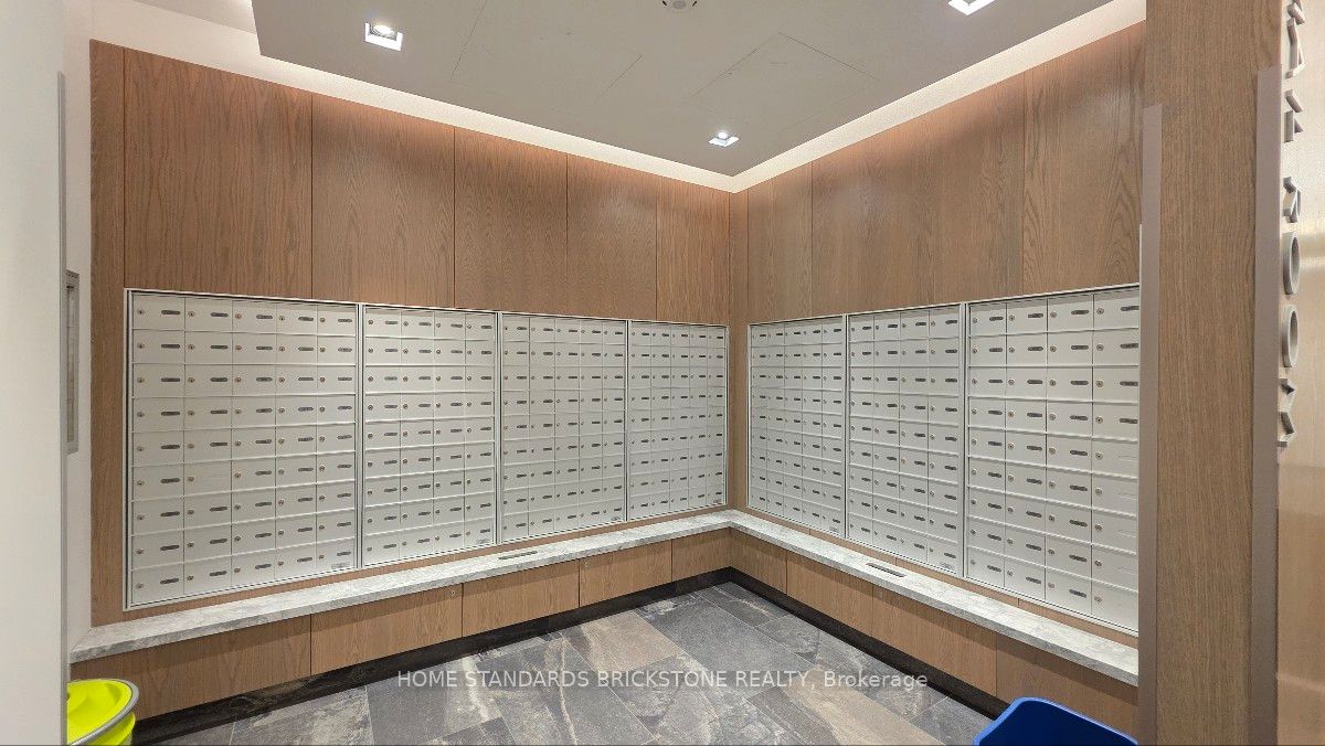 20 Thomas Riley Road 606 Property Photo 13
