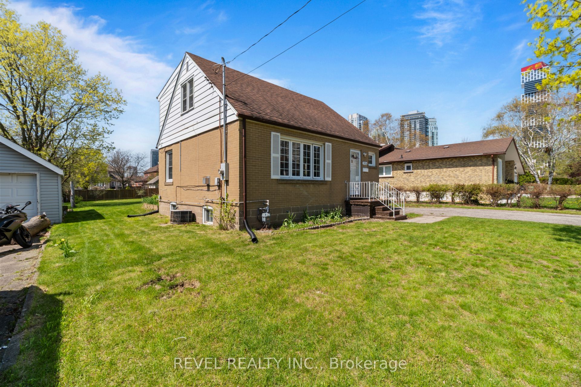 3524 Joan Drive Property Photo 4