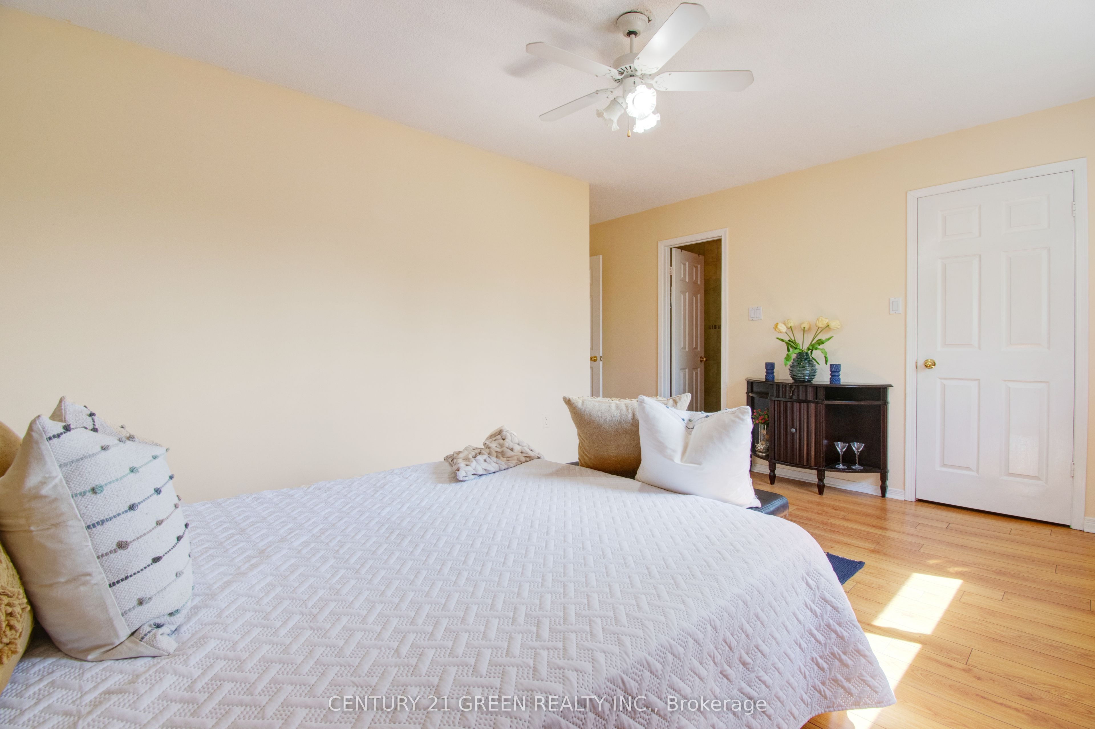 1 Candy Crescent Property Photo 28