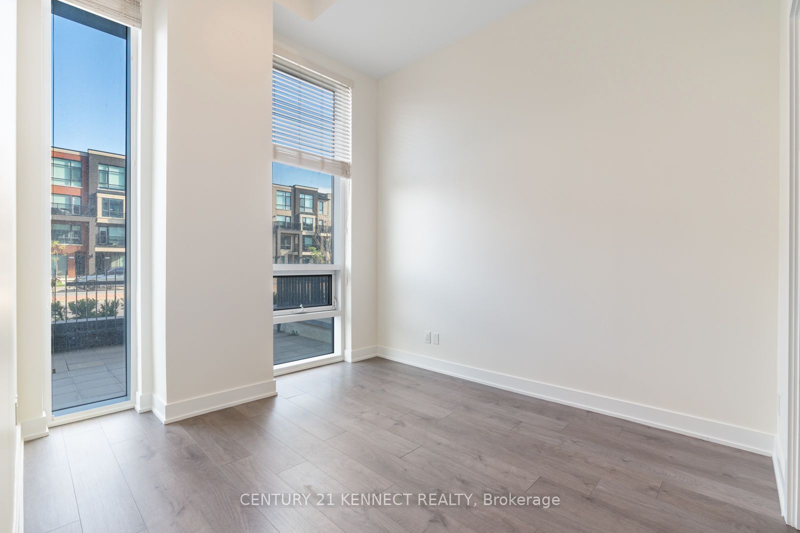 180 Veterans Drive 101 Property Photo 15