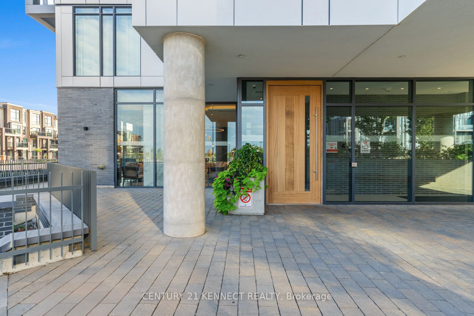 180 Veterans Drive 101 Property Photo 25