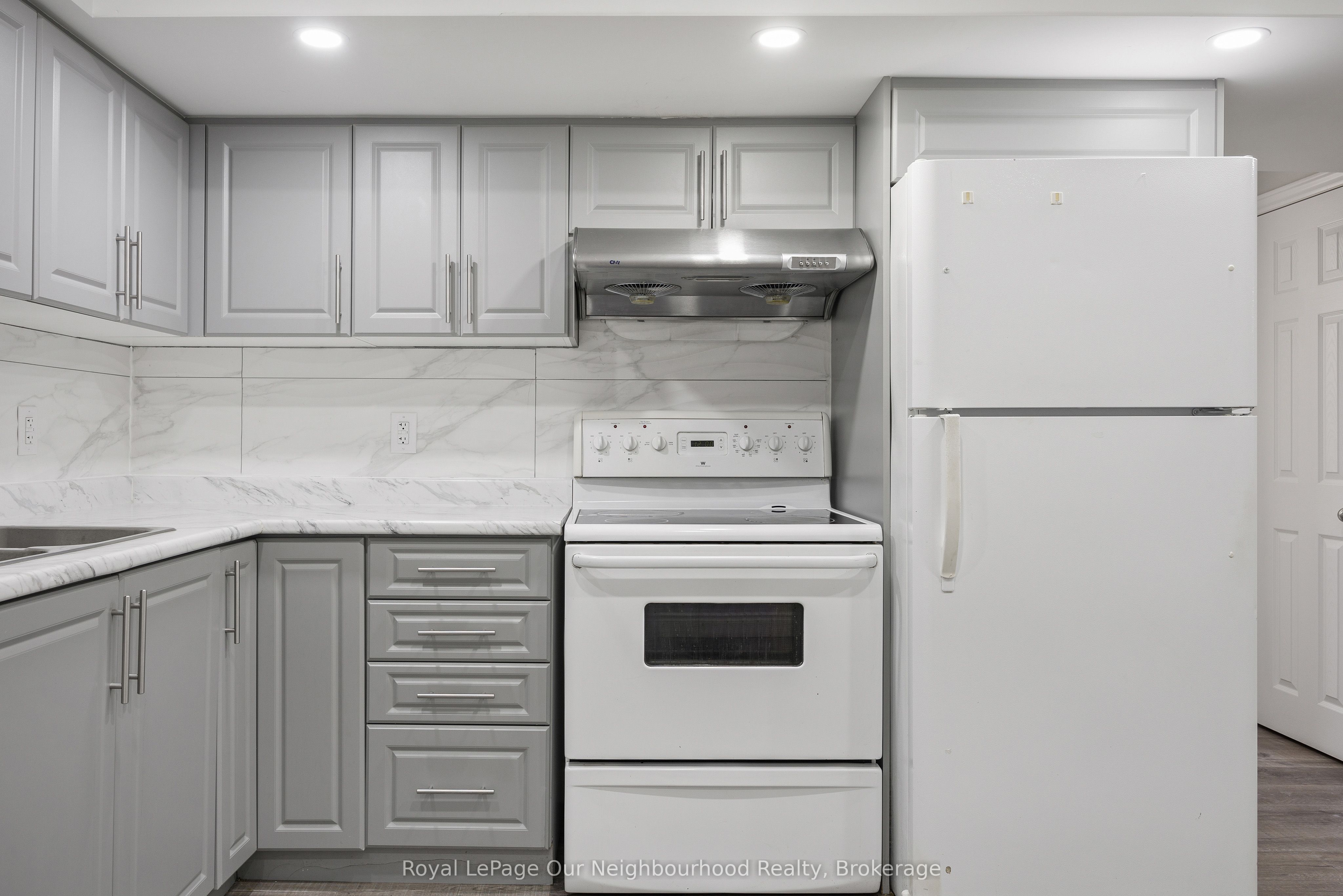 206 Sunny Meadow Boulevard Bsmt Property Photo 3