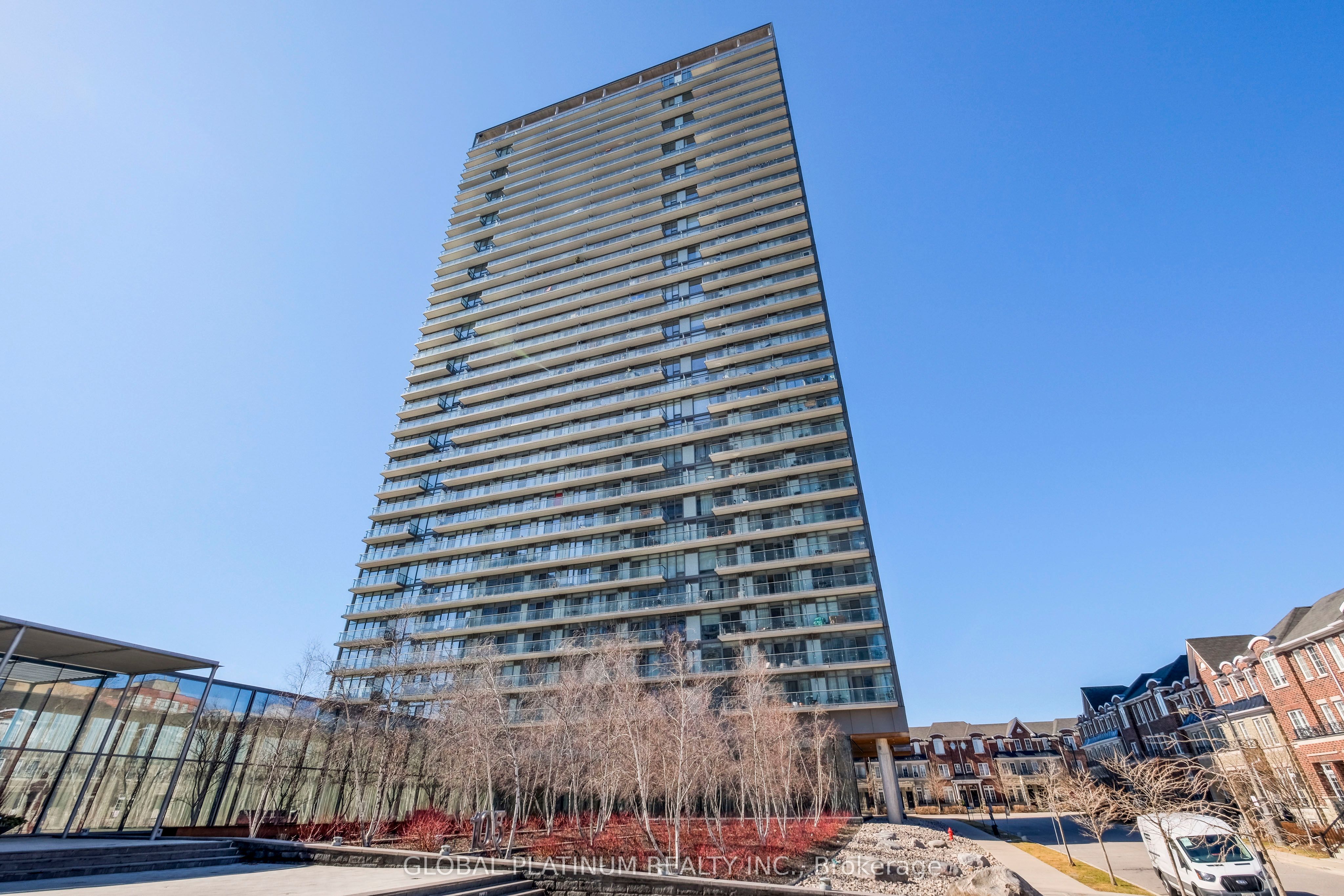 105 The Queensway Way 2014 Property Photo 6