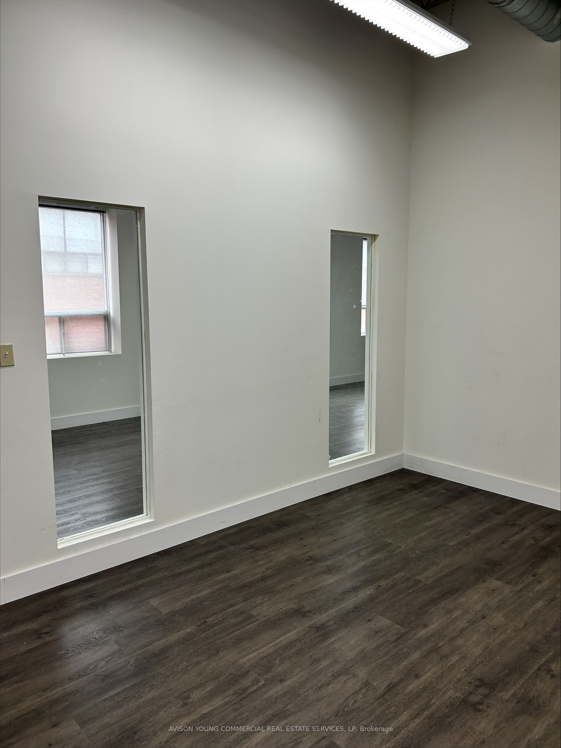 91 Tycos Drive 204b Property Photo 6