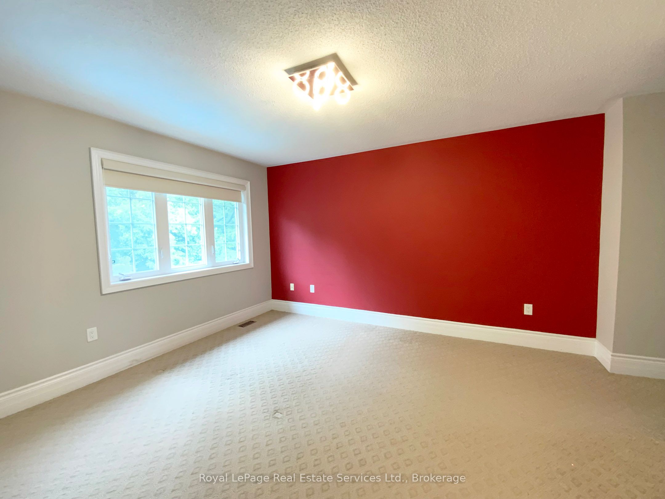 3385 Liptay Avenue Property Photo 27
