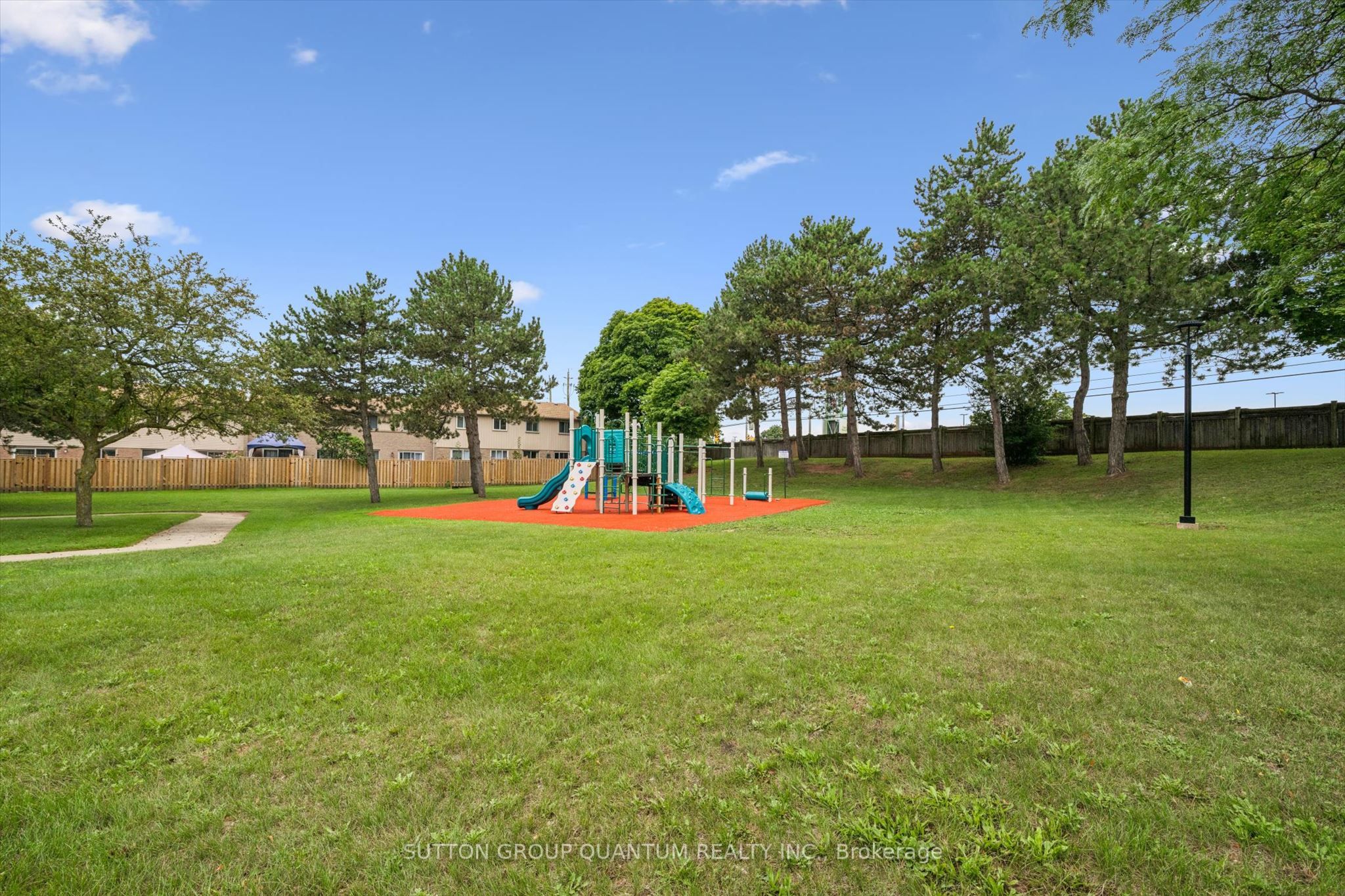 1558 Lancaster Drive 69 Property Photo 37