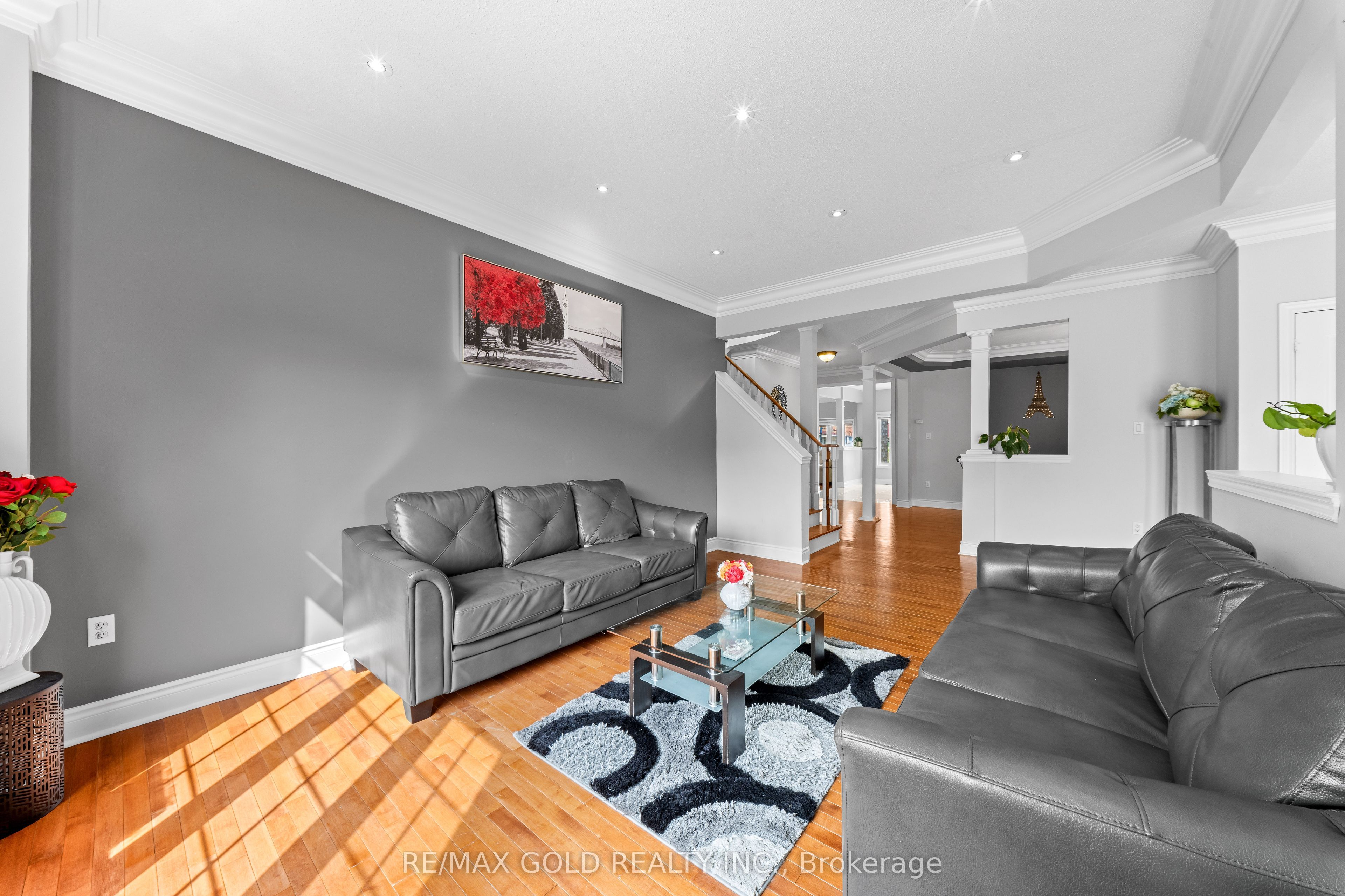 31 Fontainebleu Road Property Photo 7