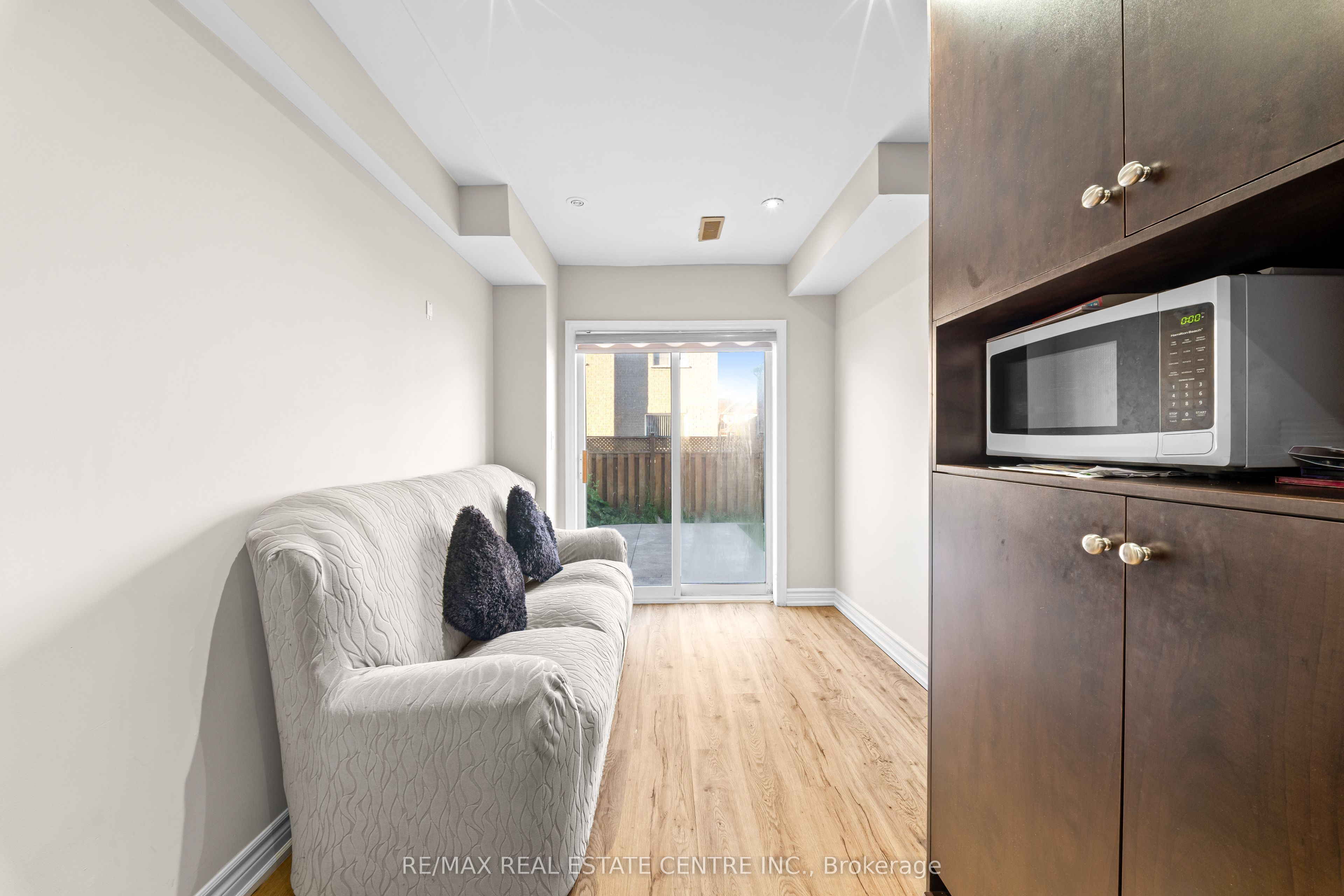 42 Domenico Crescent Property Photo 35