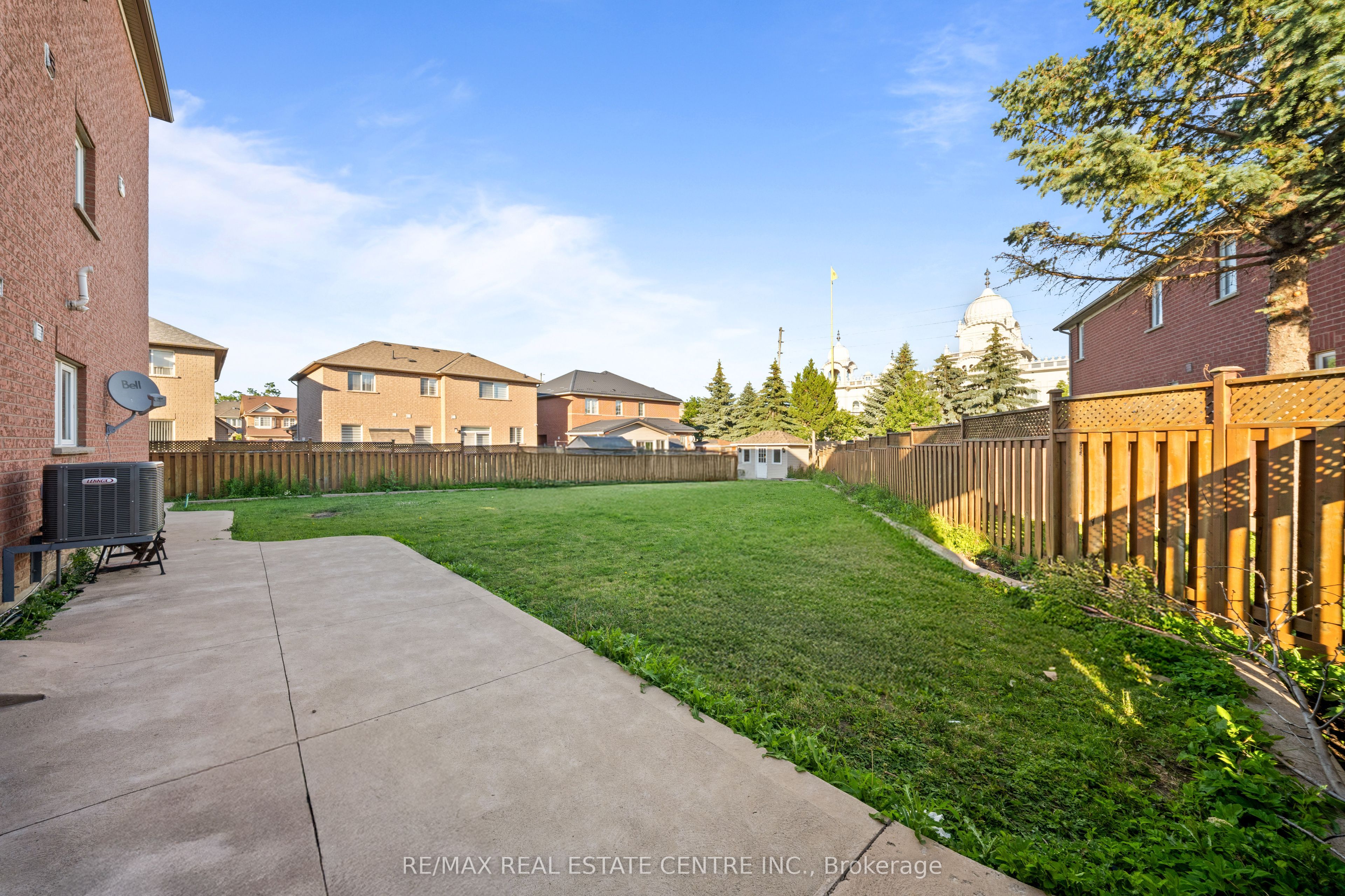 42 Domenico Crescent Property Photo 37