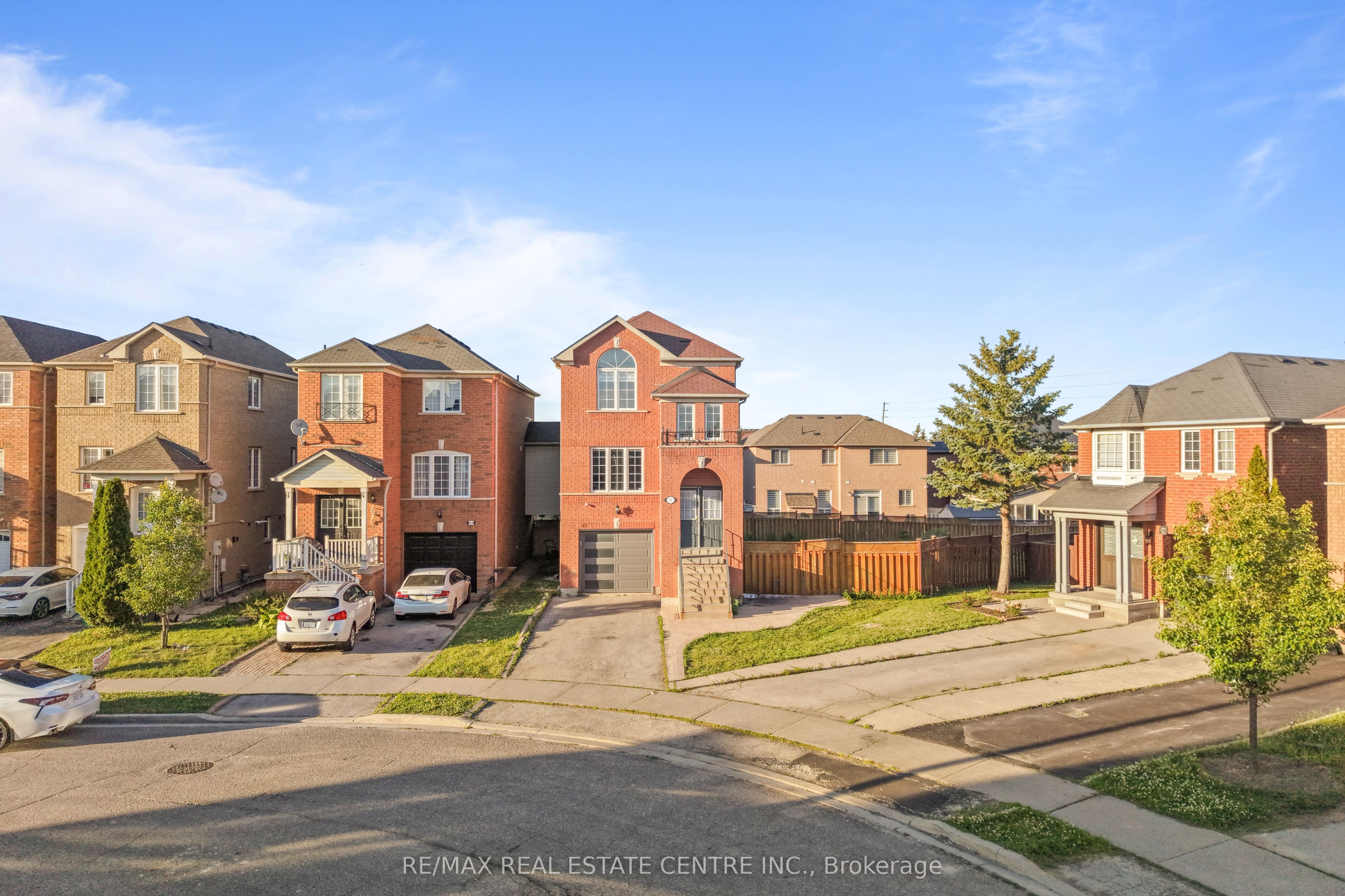42 Domenico Crescent Property Photo 46