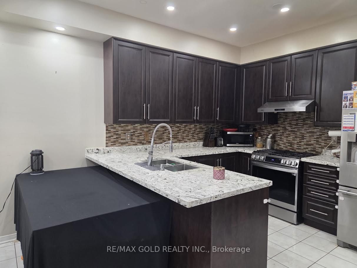 69 Personna Circle Property Photo 10