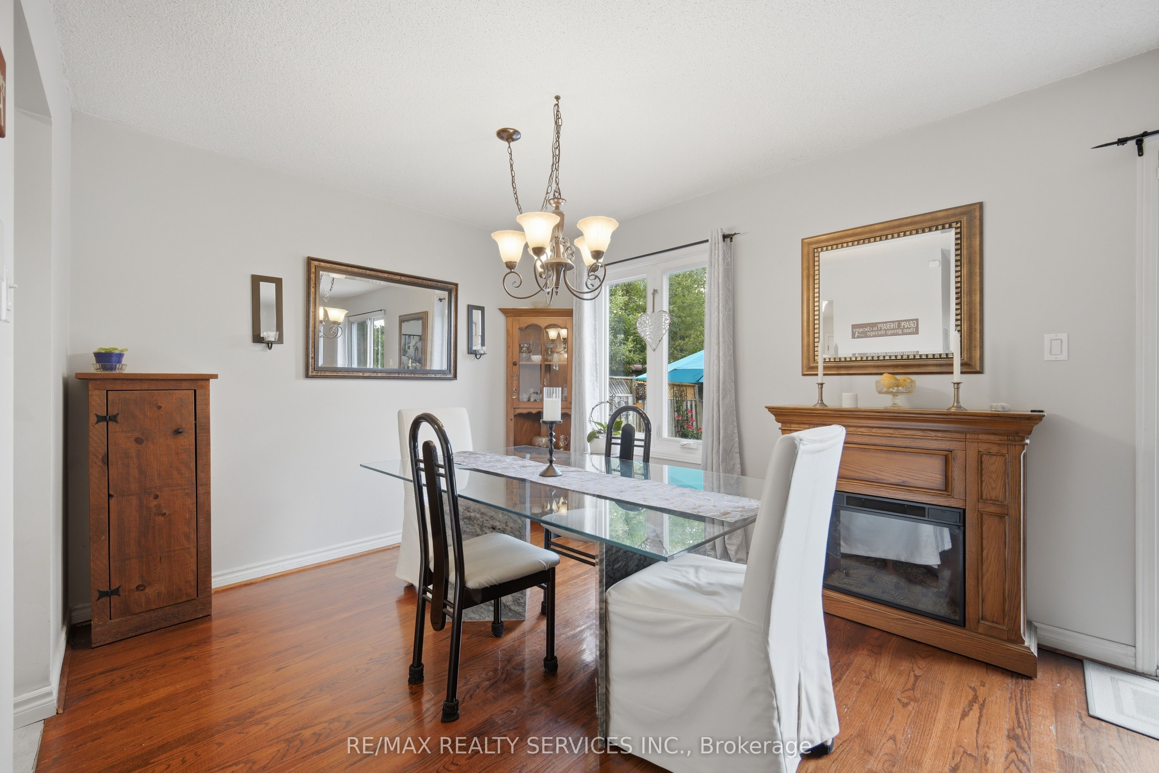 10 Valonia Drive Property Photo 14