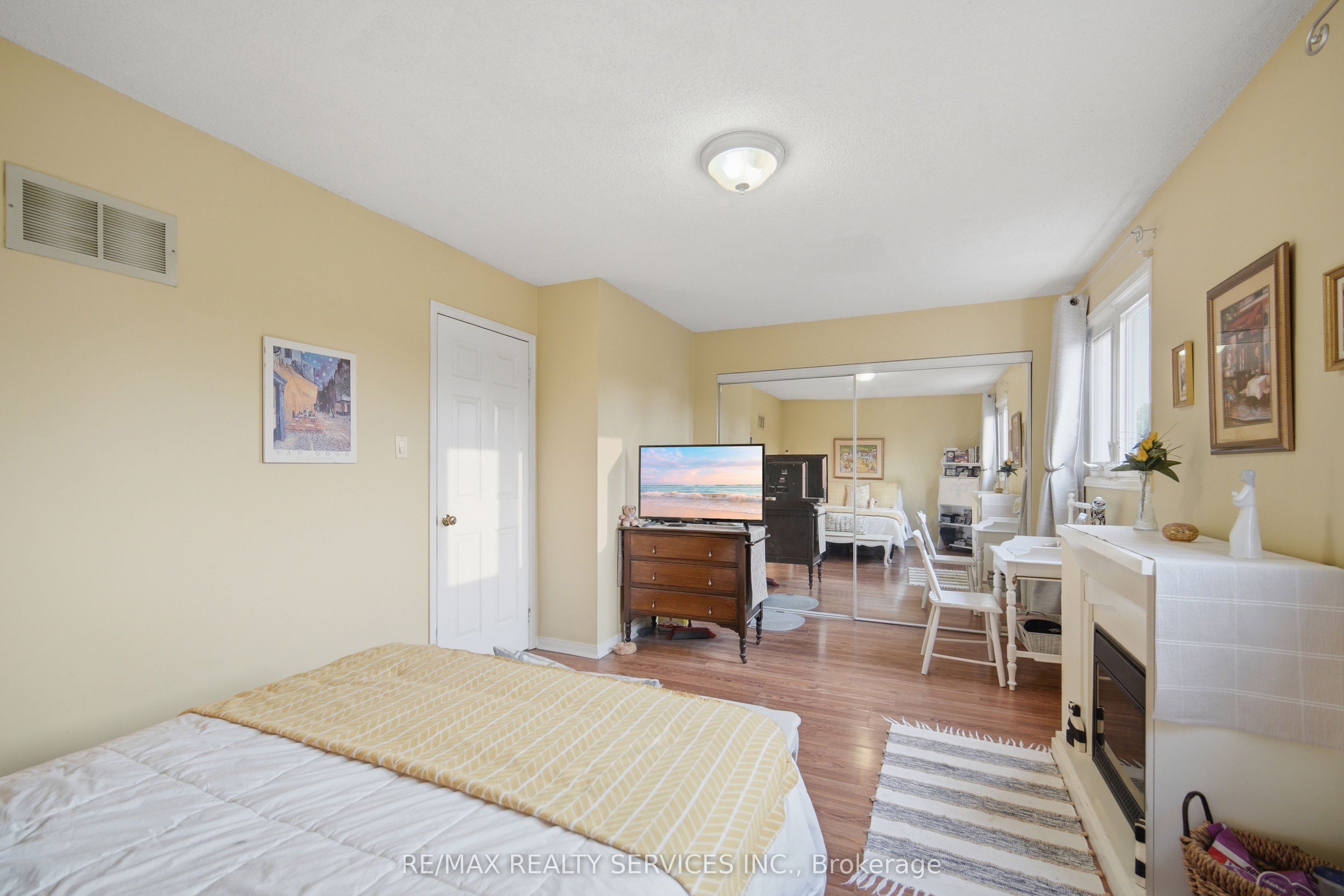 10 Valonia Drive Property Photo 29