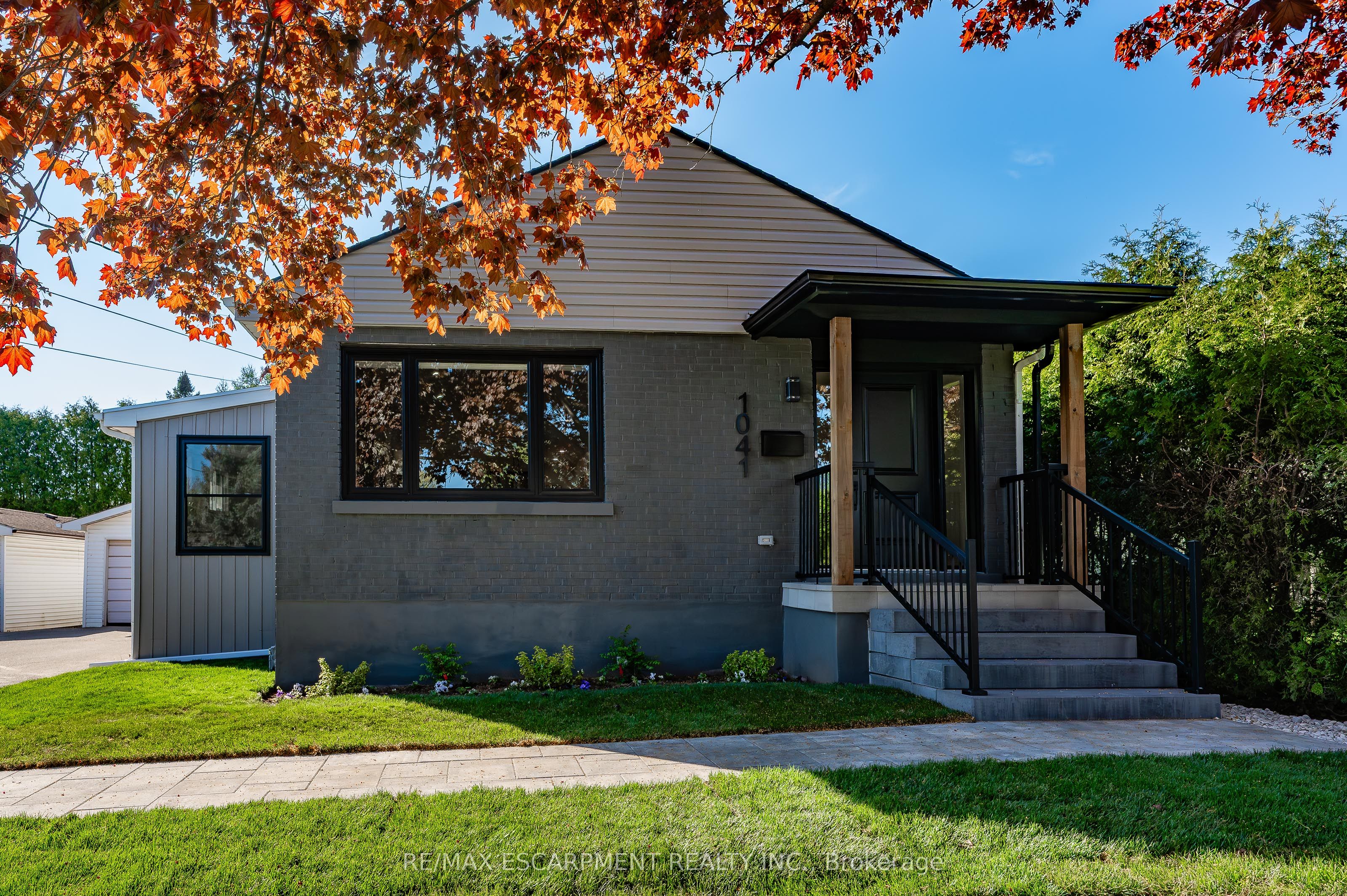 1041 Shepherd's Drive Property Photo 4