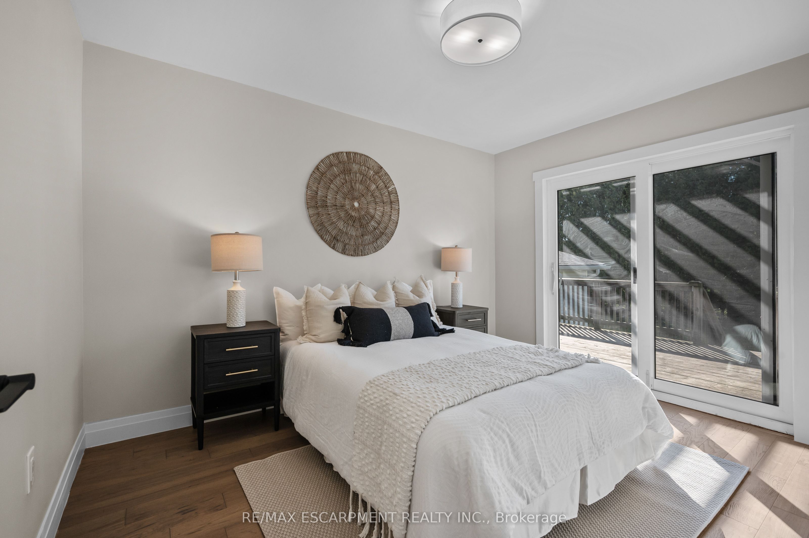 1041 Shepherd's Drive Property Photo 20