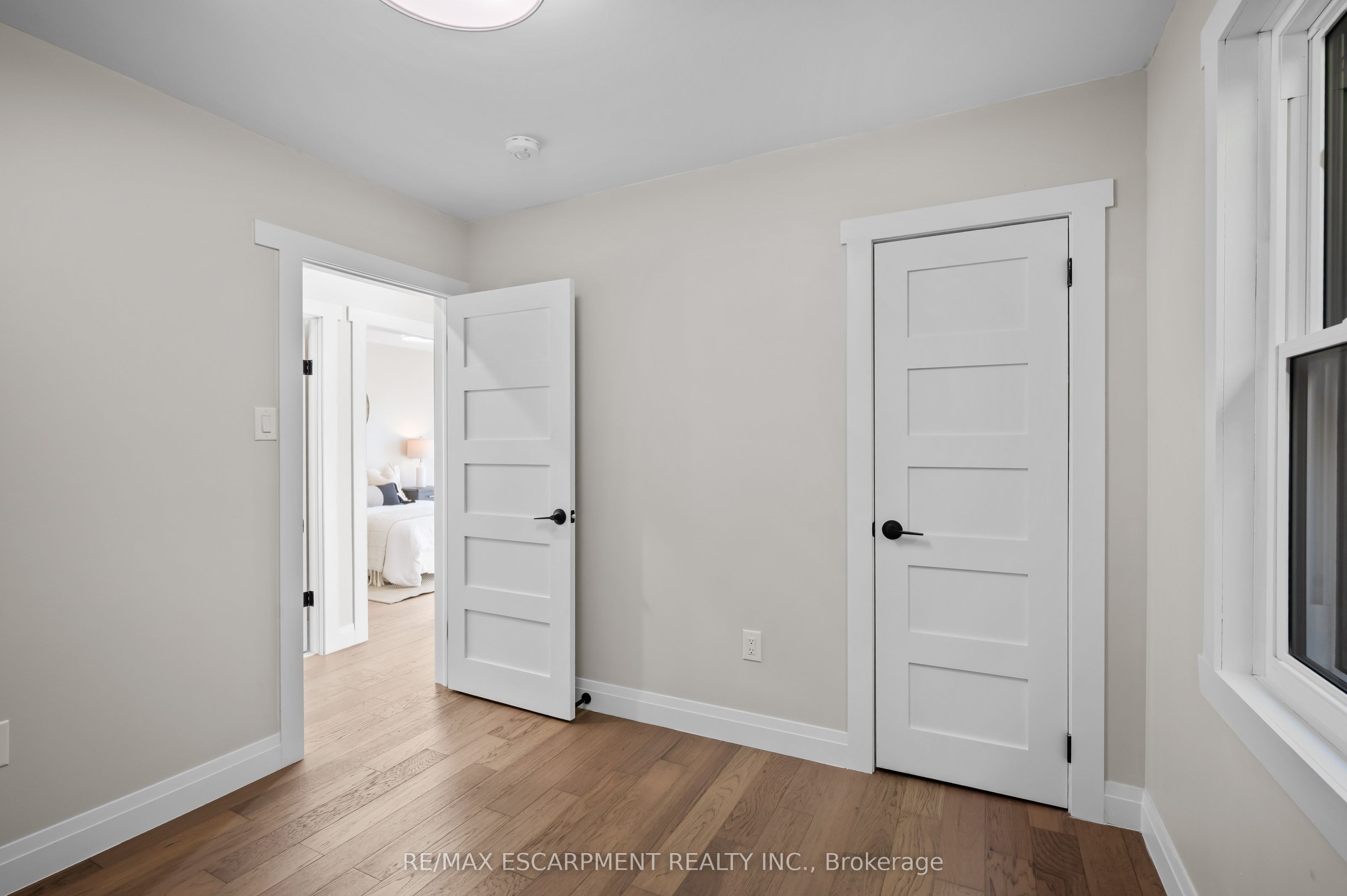 1041 Shepherd's Drive Property Photo 25