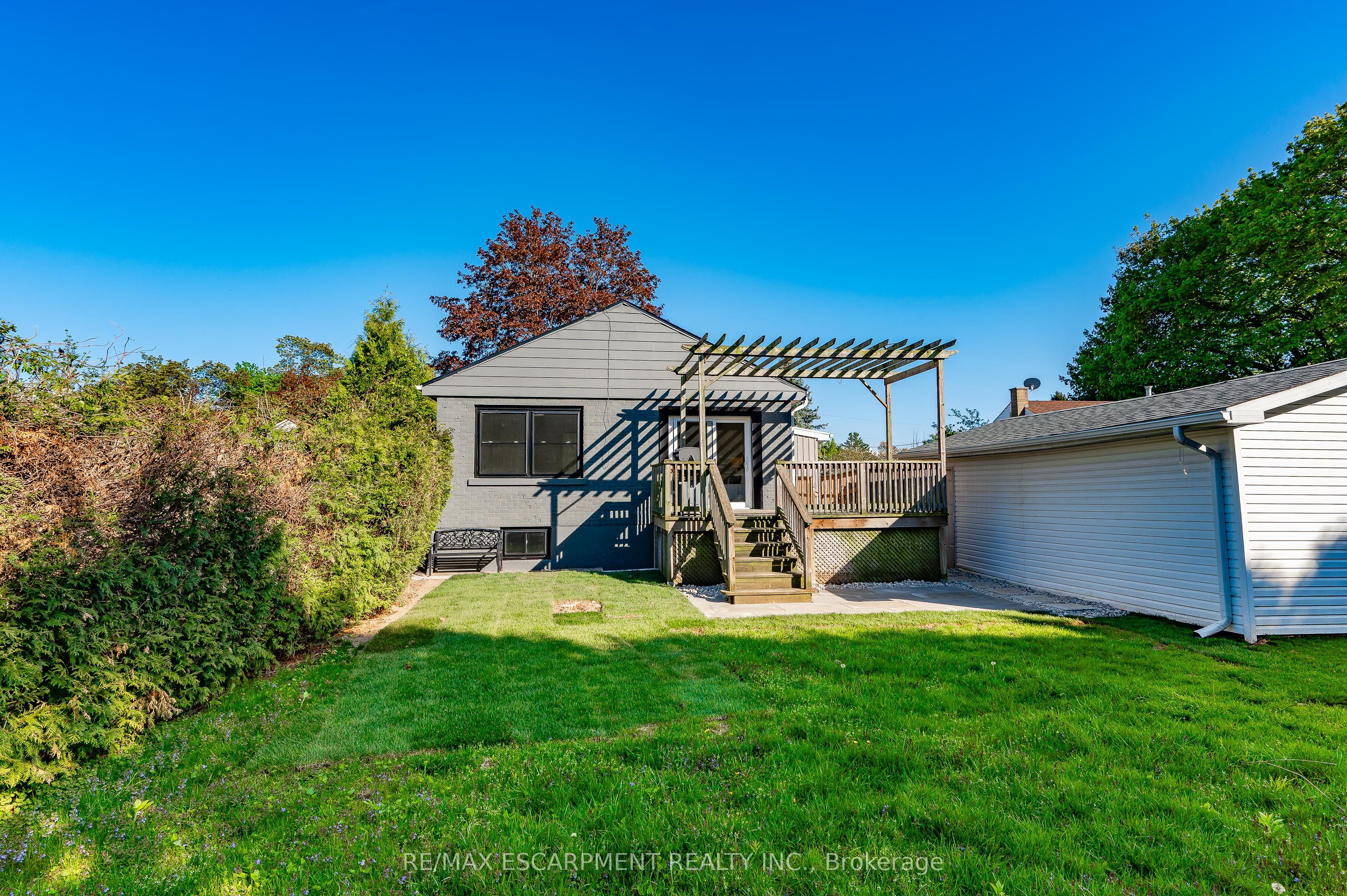 1041 Shepherd's Drive Property Photo 40