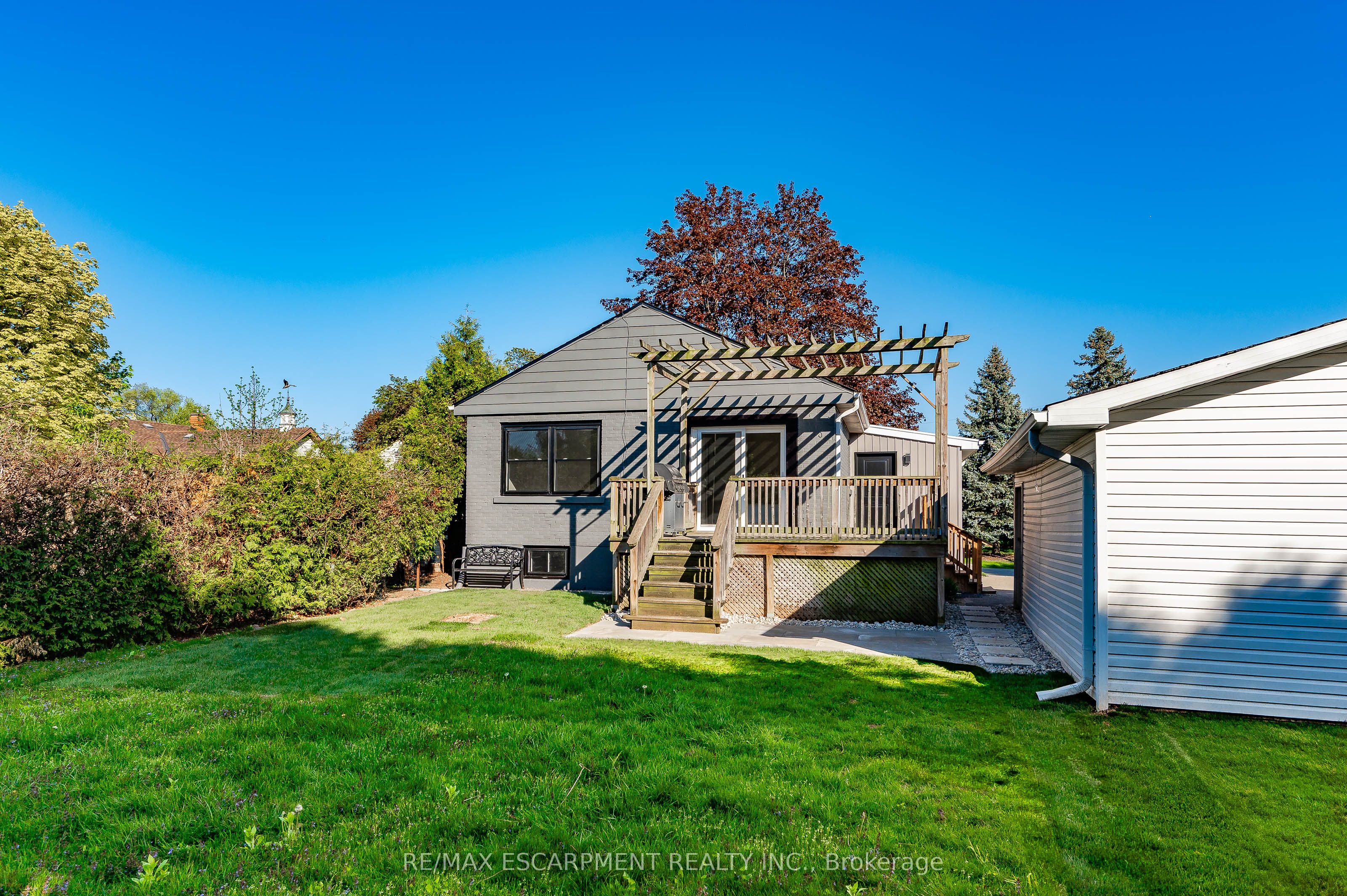1041 Shepherd's Drive Property Photo 41