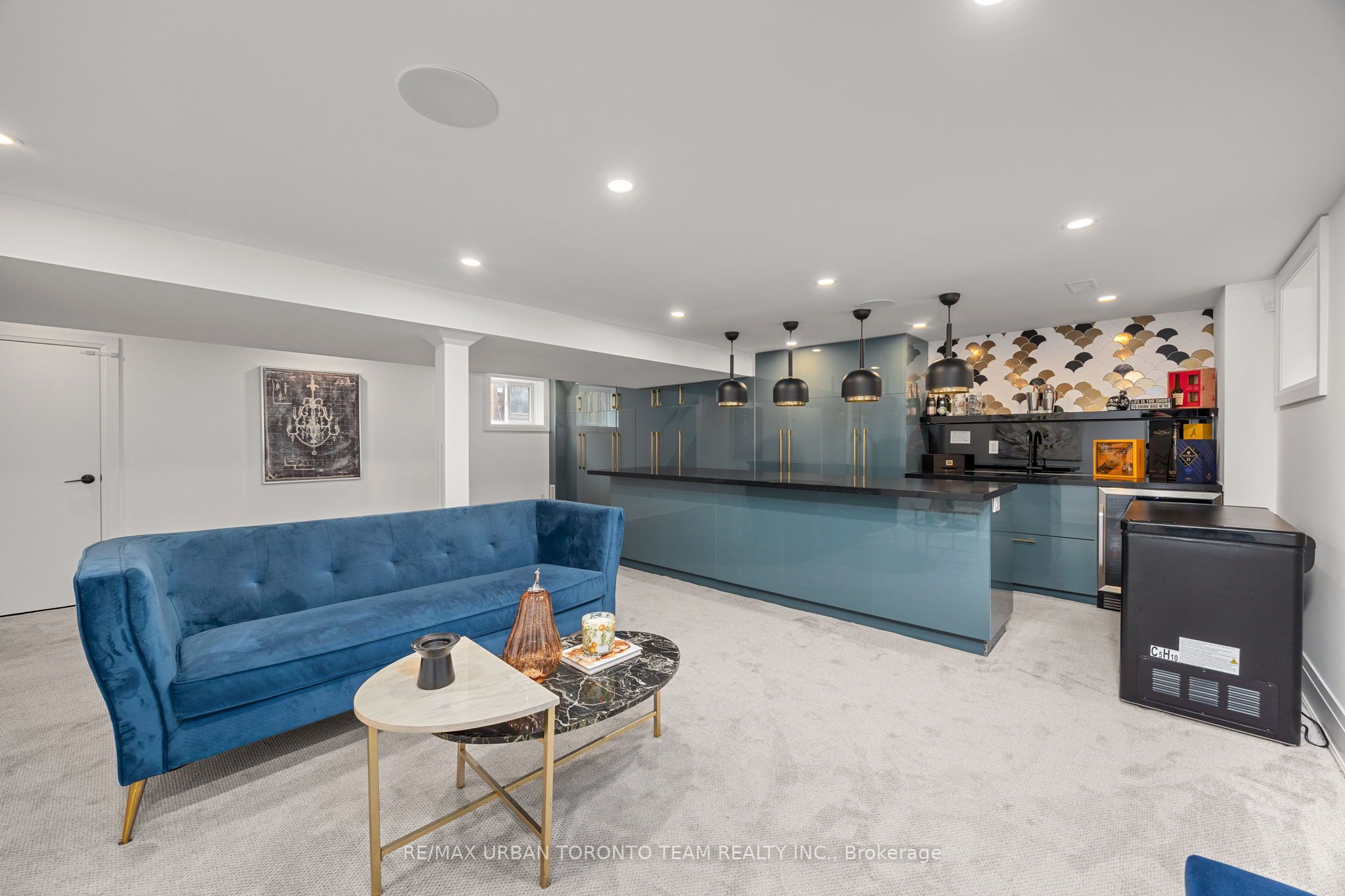 58 Manitoba Street Property Photo 23
