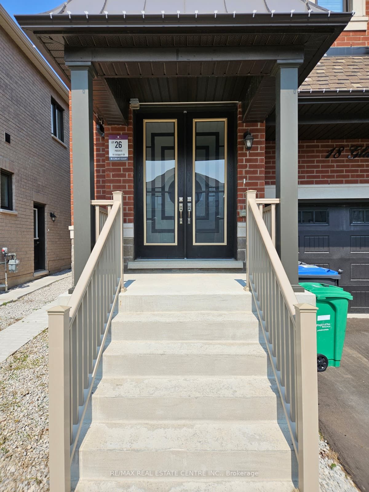 18 Gladmary Drive Property Photo 2