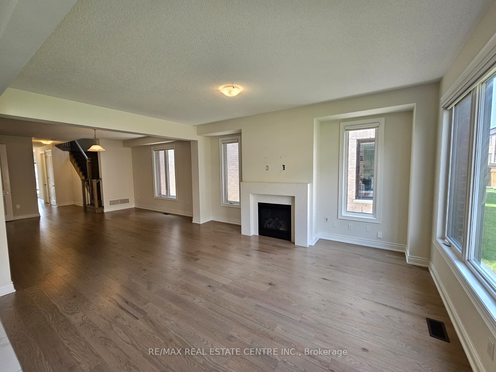 18 Gladmary Drive Property Photo 11