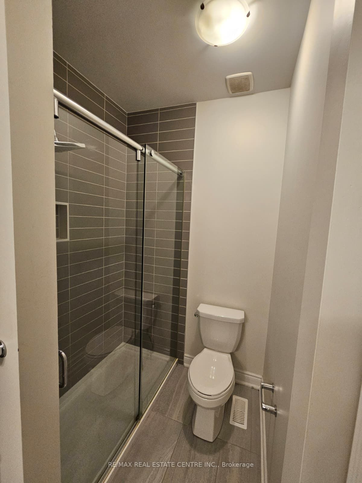 18 Gladmary Drive Property Photo 27