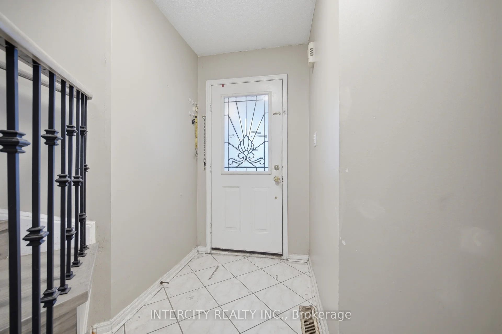 42 Mosley Crescent Property Photo 5