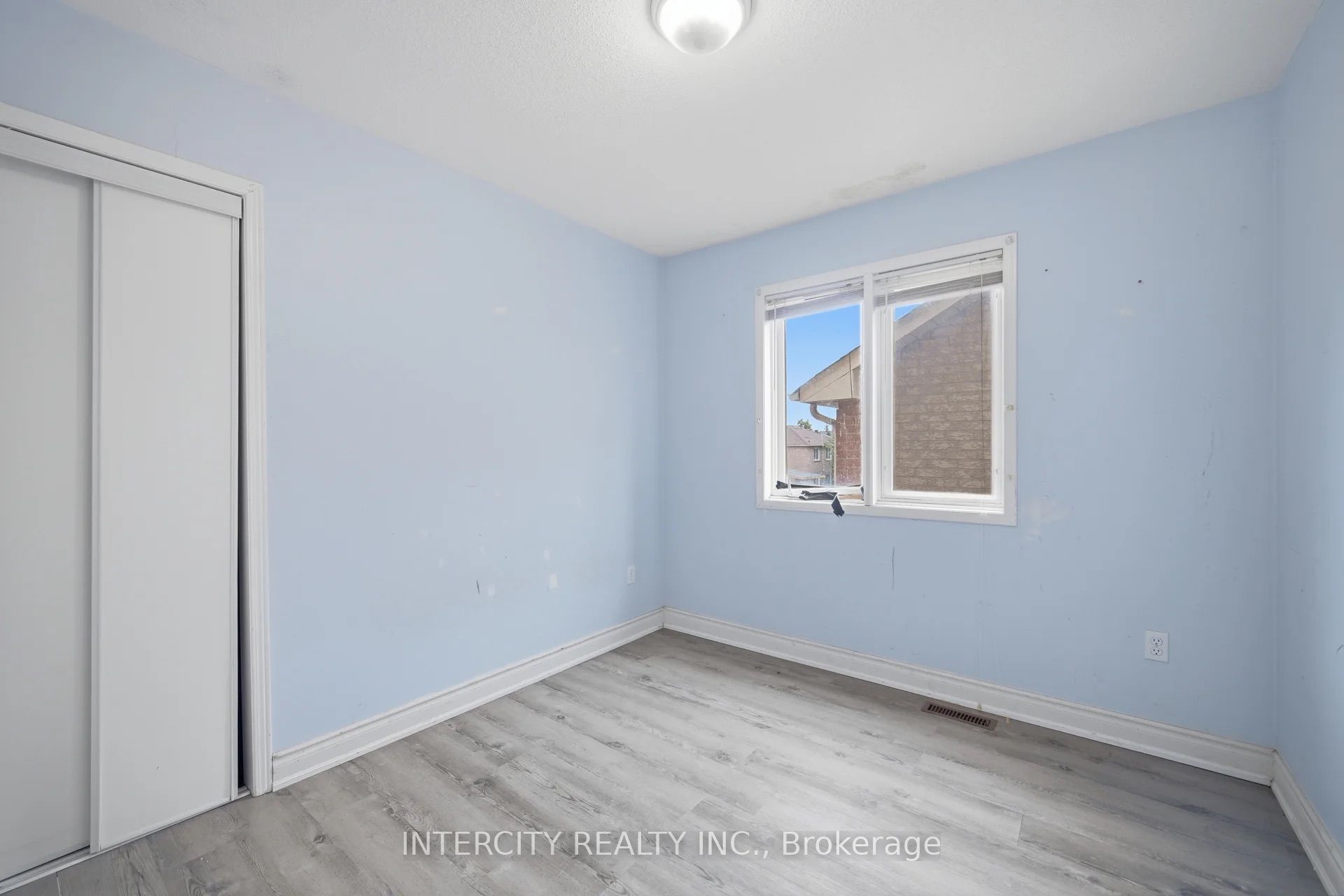 42 Mosley Crescent Property Photo 29