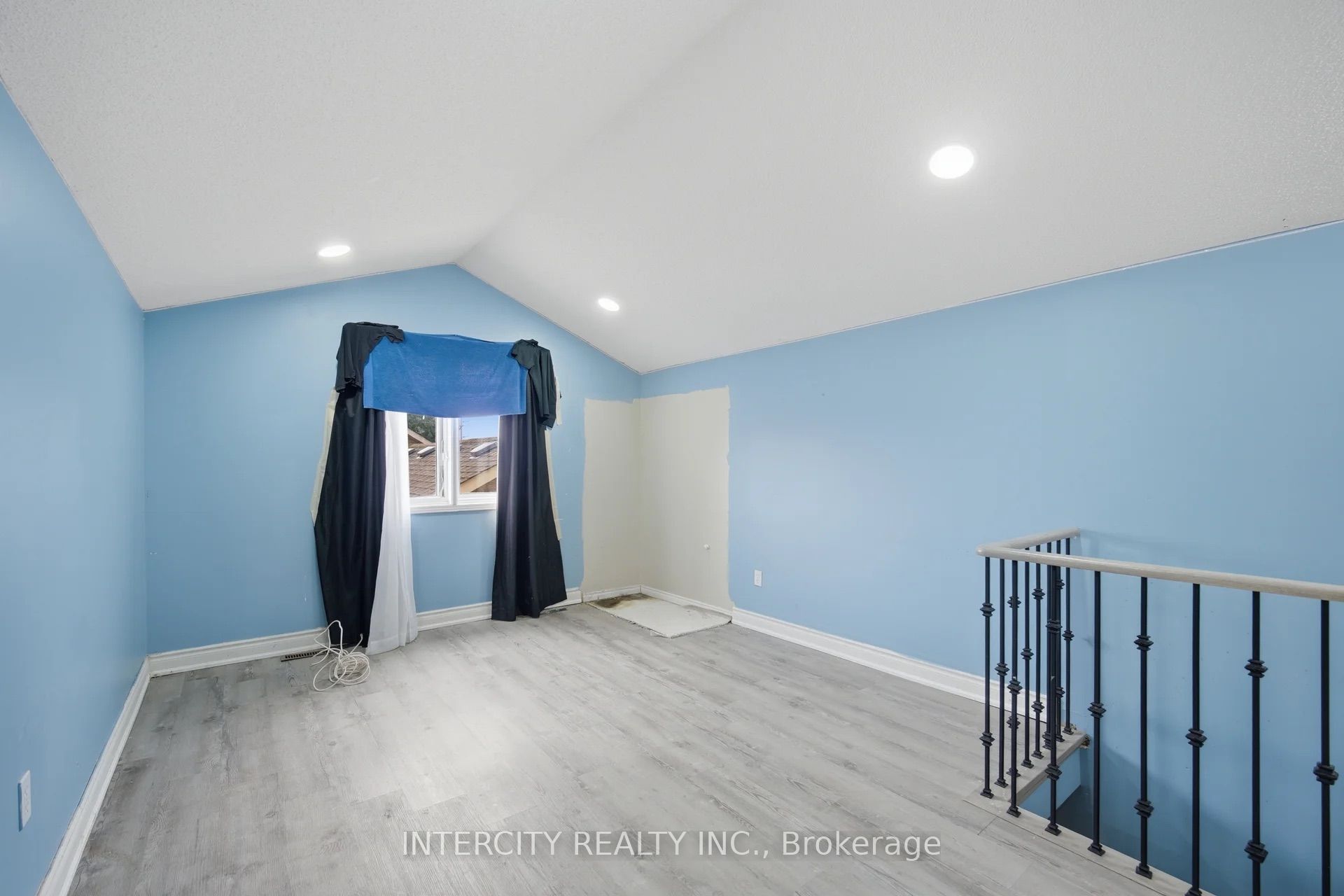 42 Mosley Crescent Property Photo 34